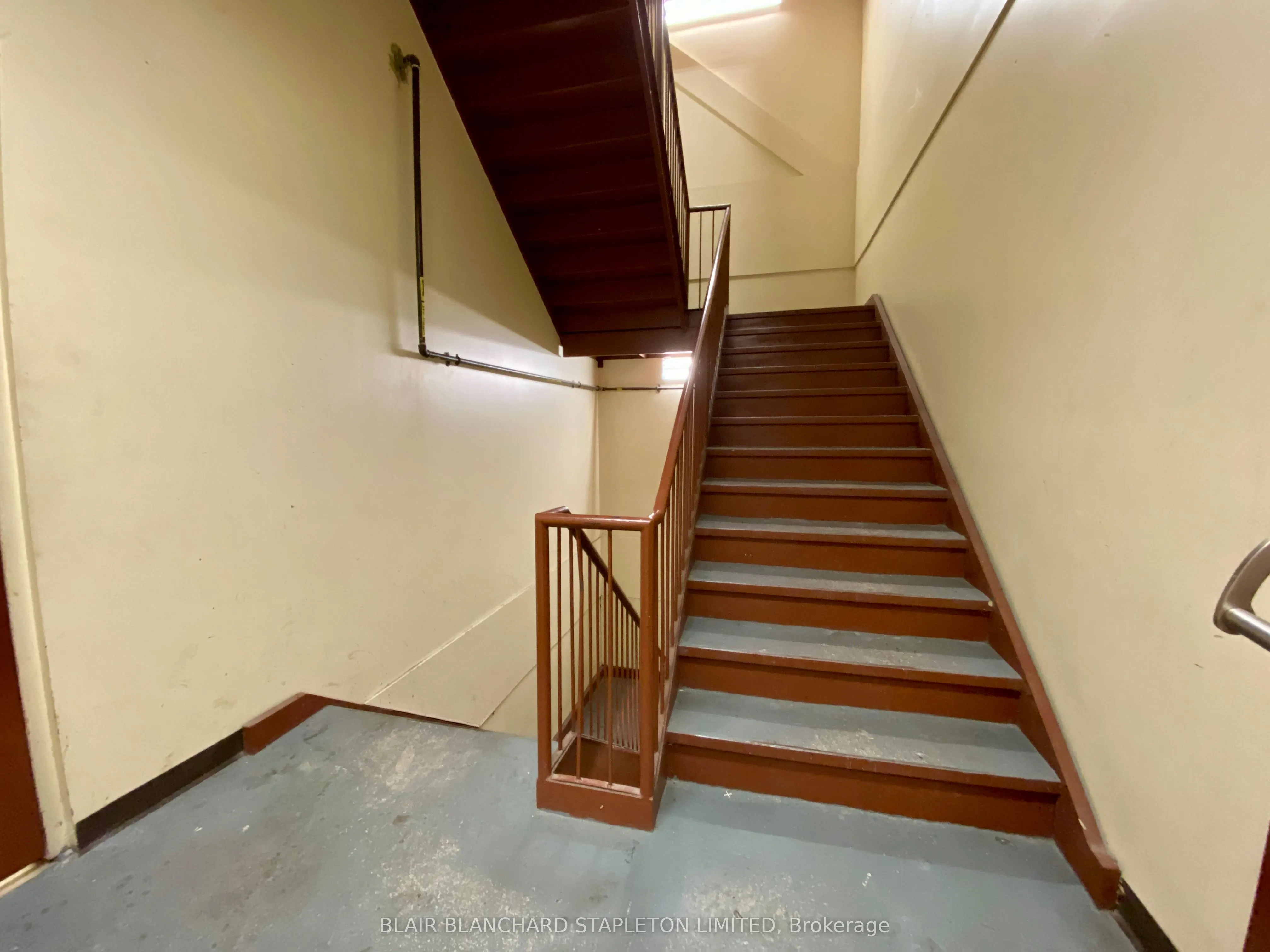 875 Main Street W, #L2 03