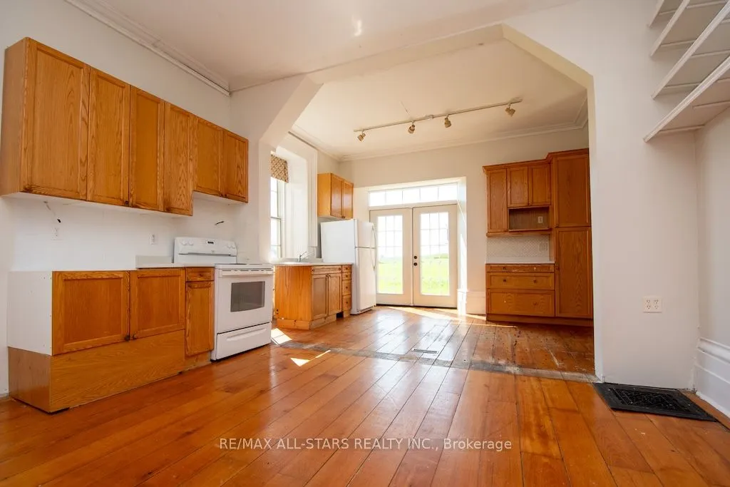430 Lifford Road