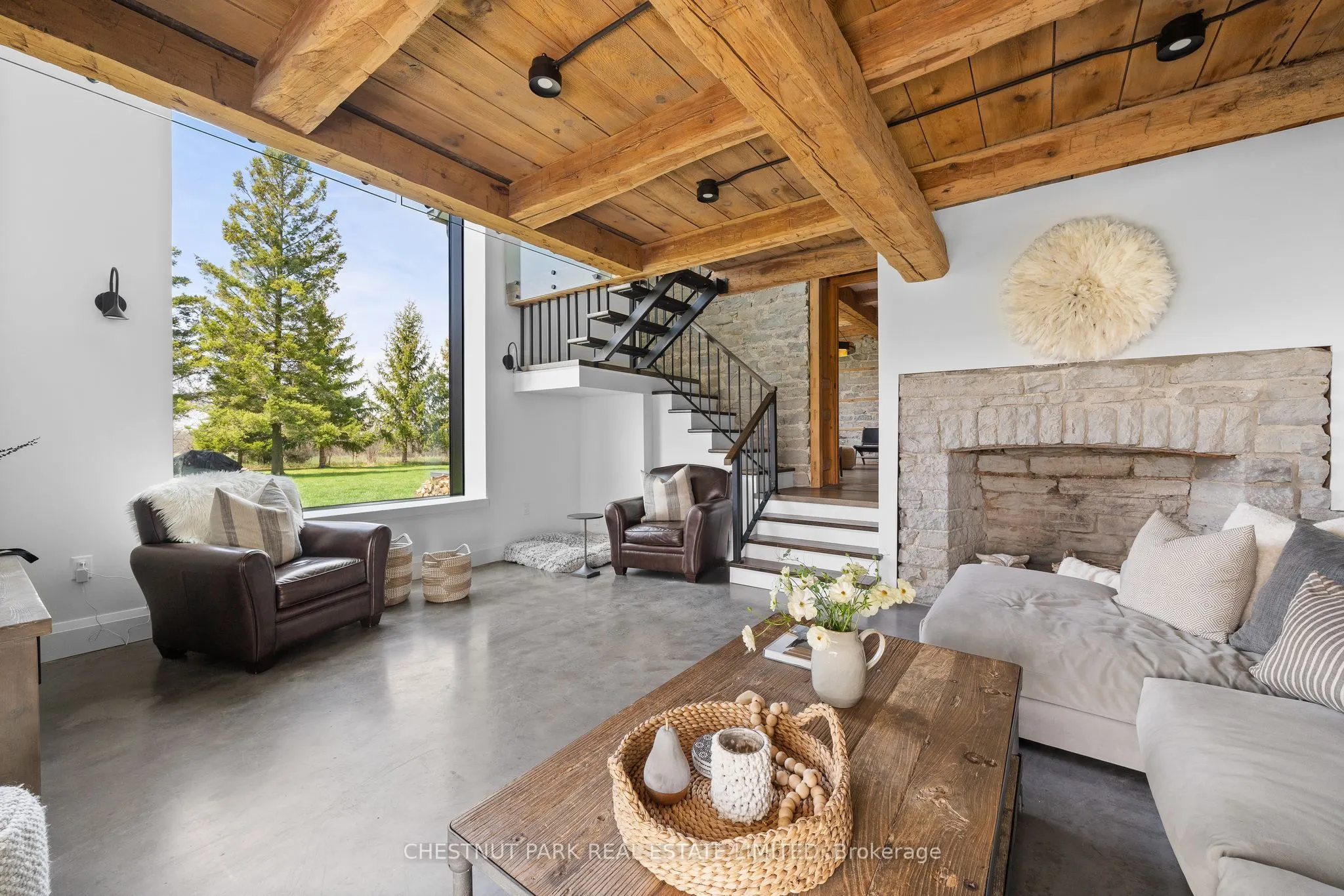60 Bakker Road