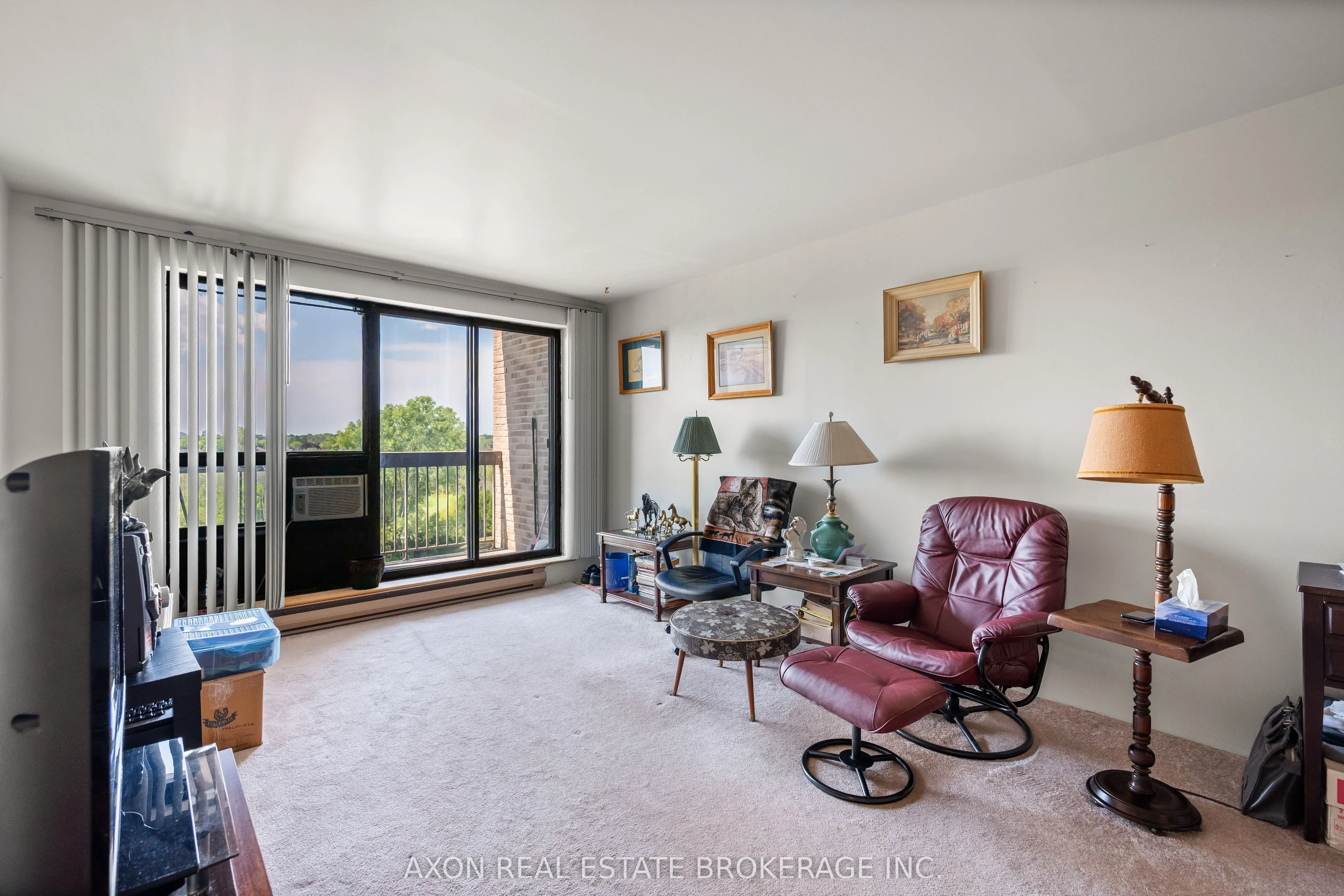 358 Queen Mary Road, #504