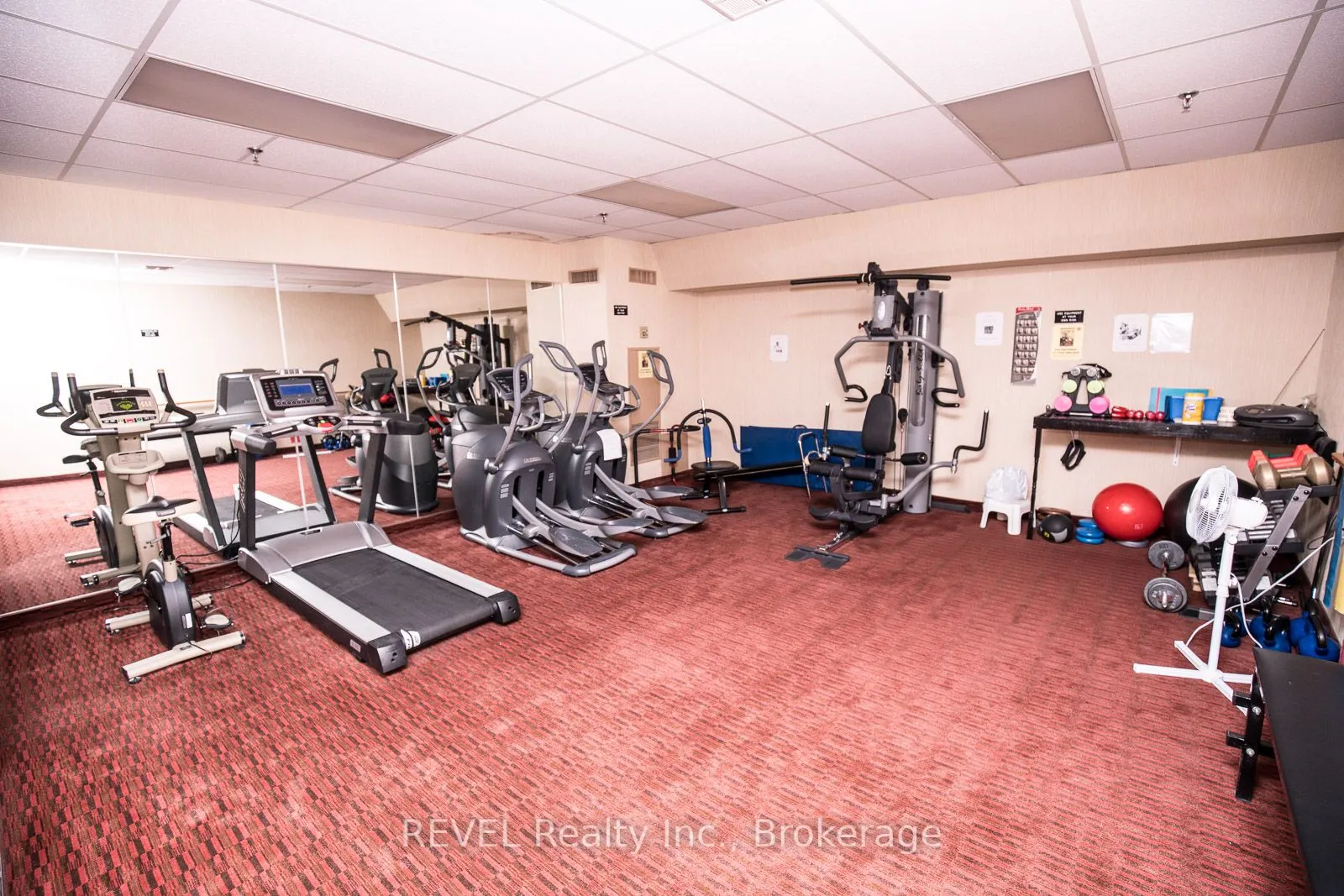 5100 Dorchester Road, #206