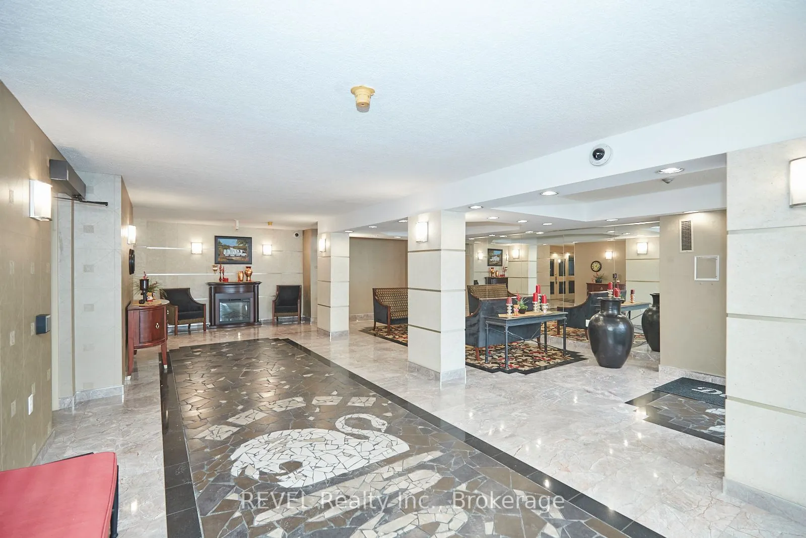 5100 Dorchester Road, #206