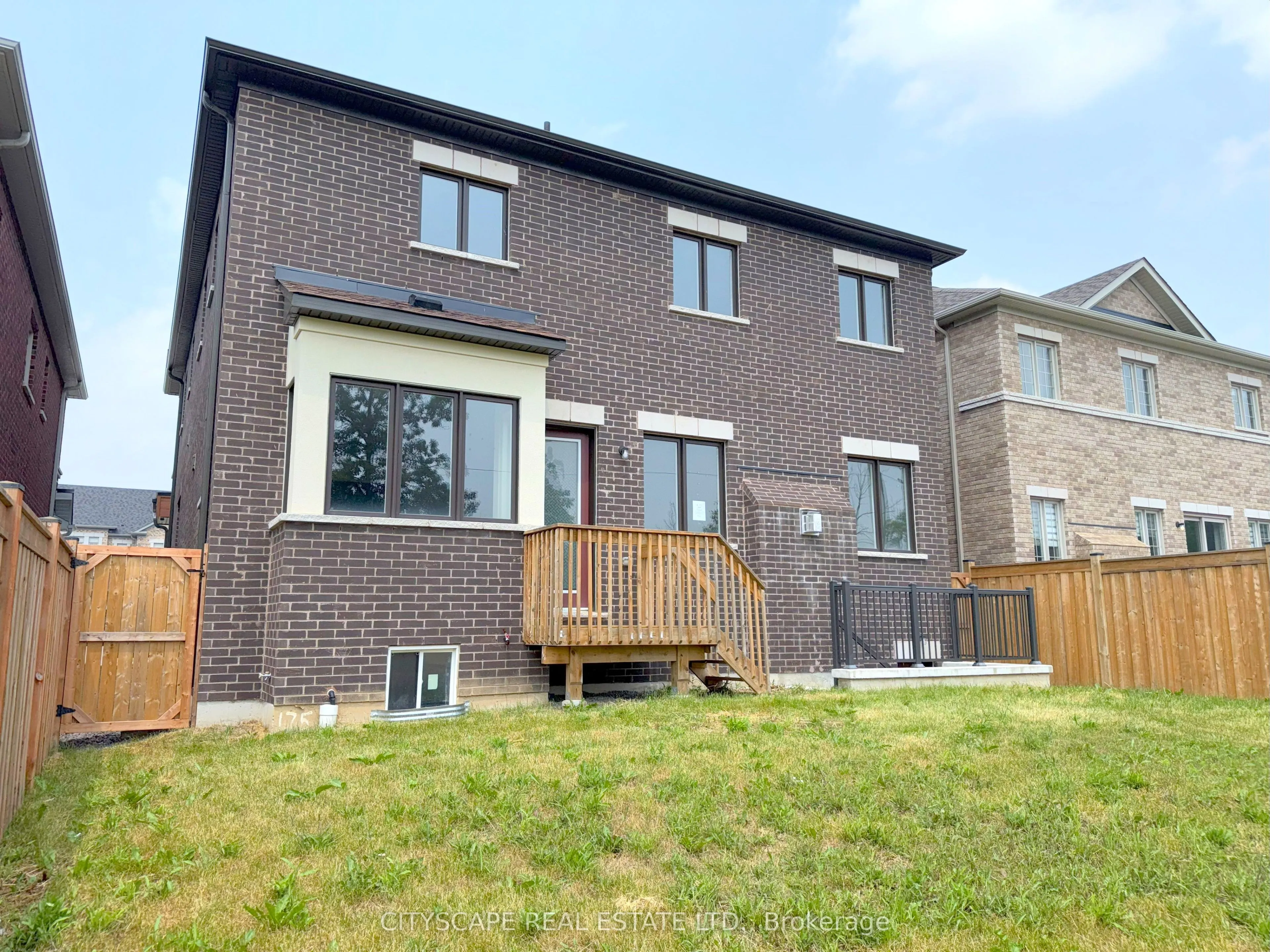 76 Elstone Place