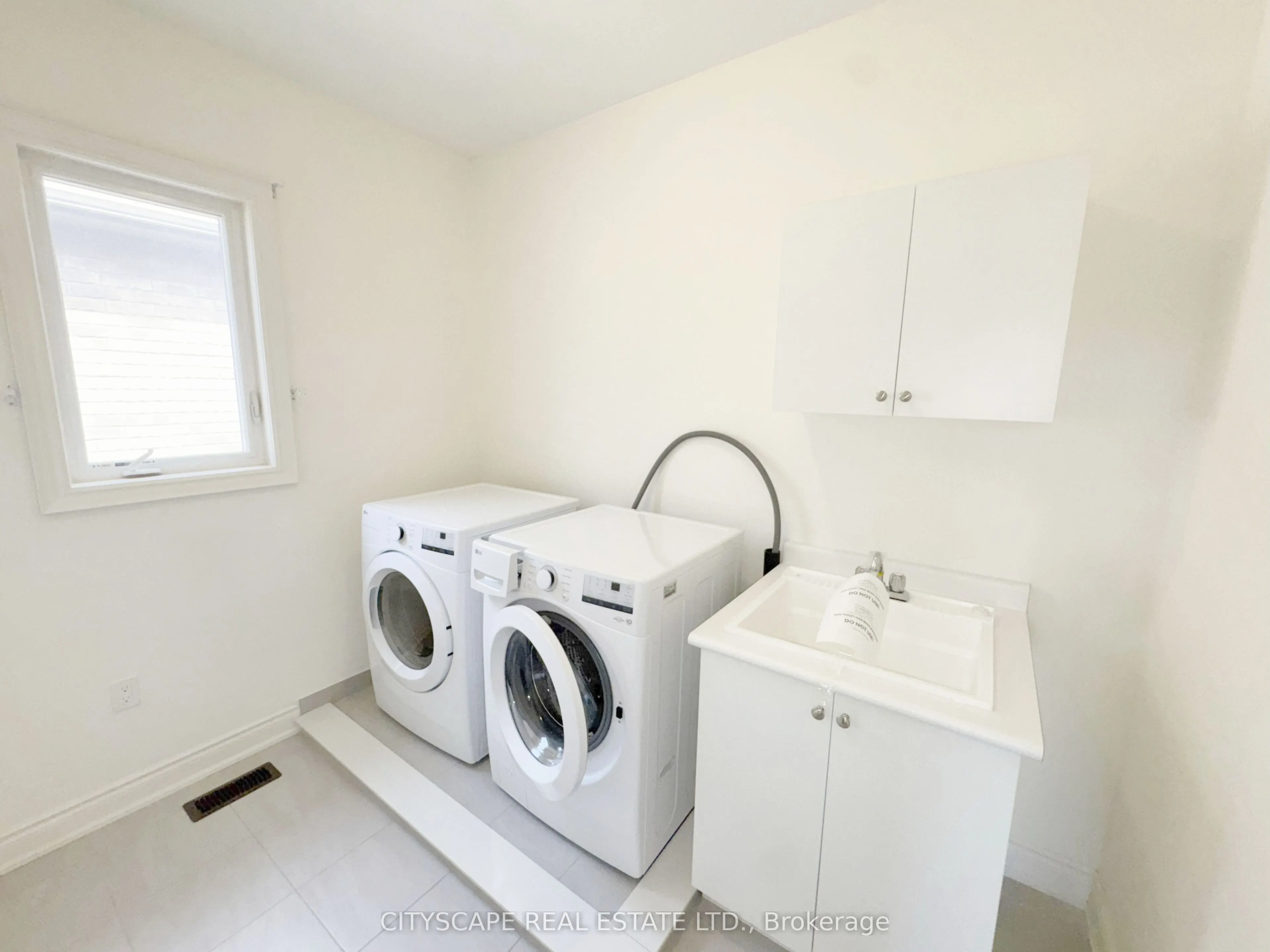 76 Elstone Place