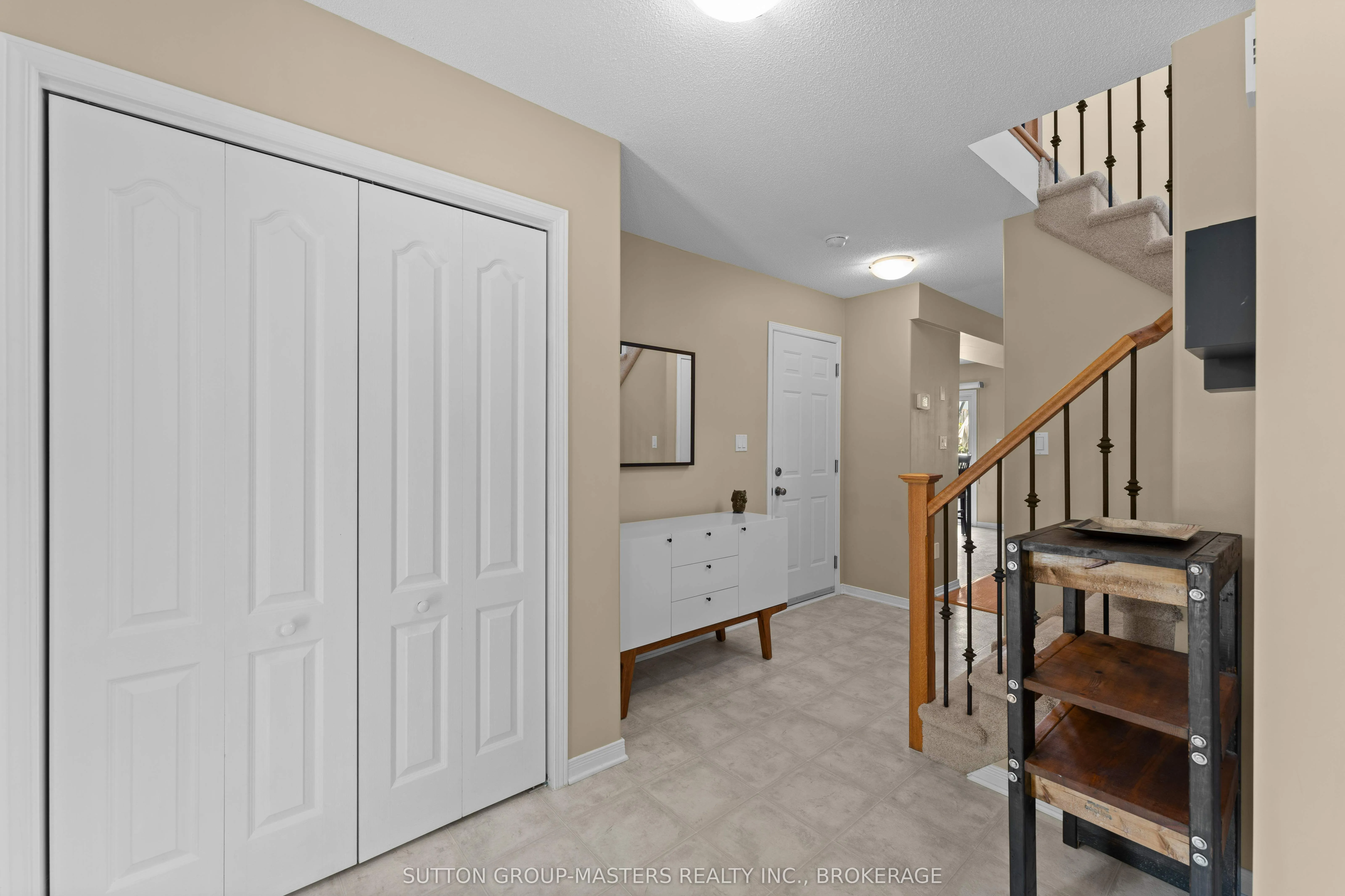 1183 Pixley Place
