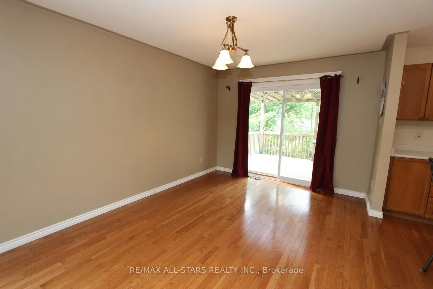 47 Cedartree Lane