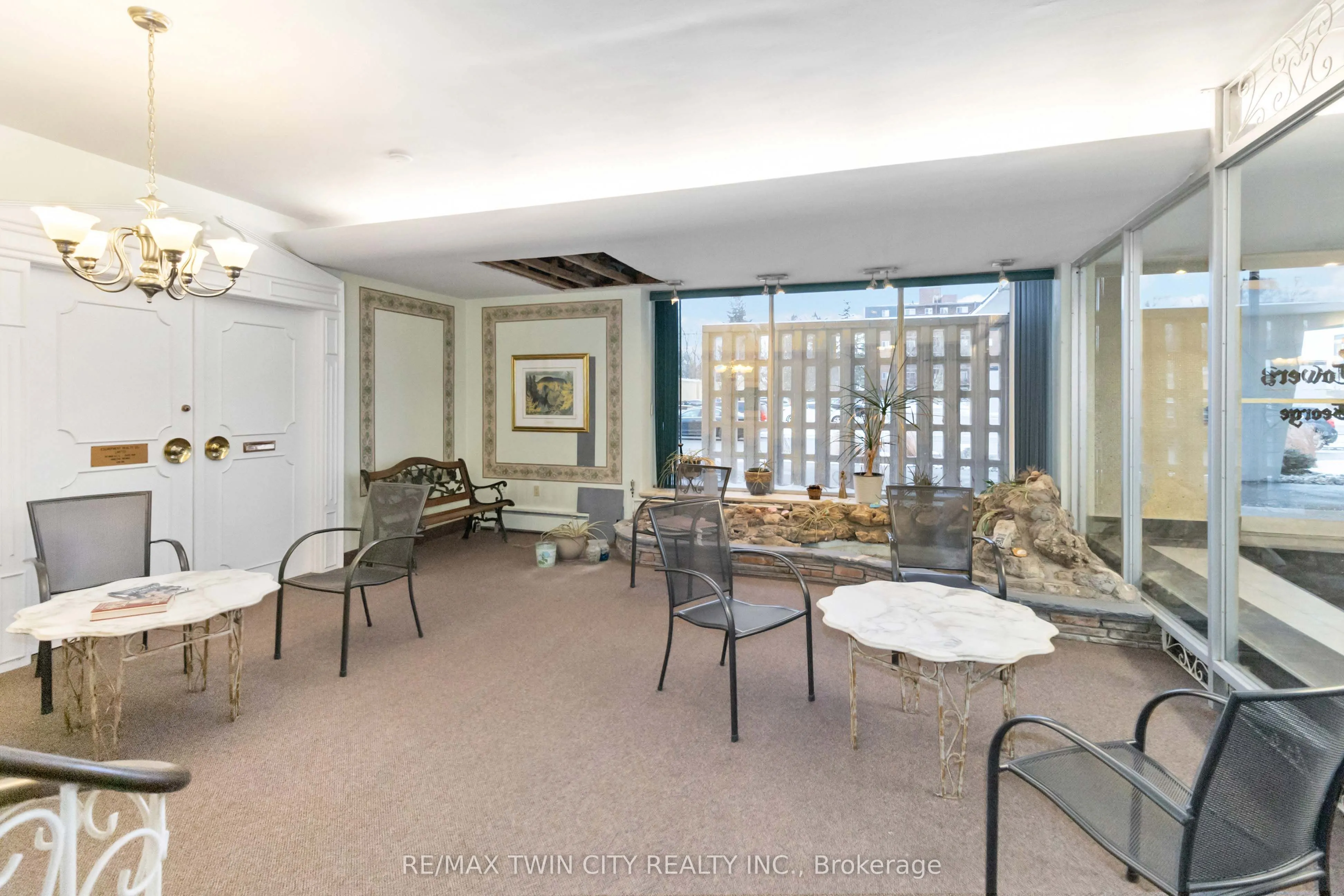 87 St George Street, #604