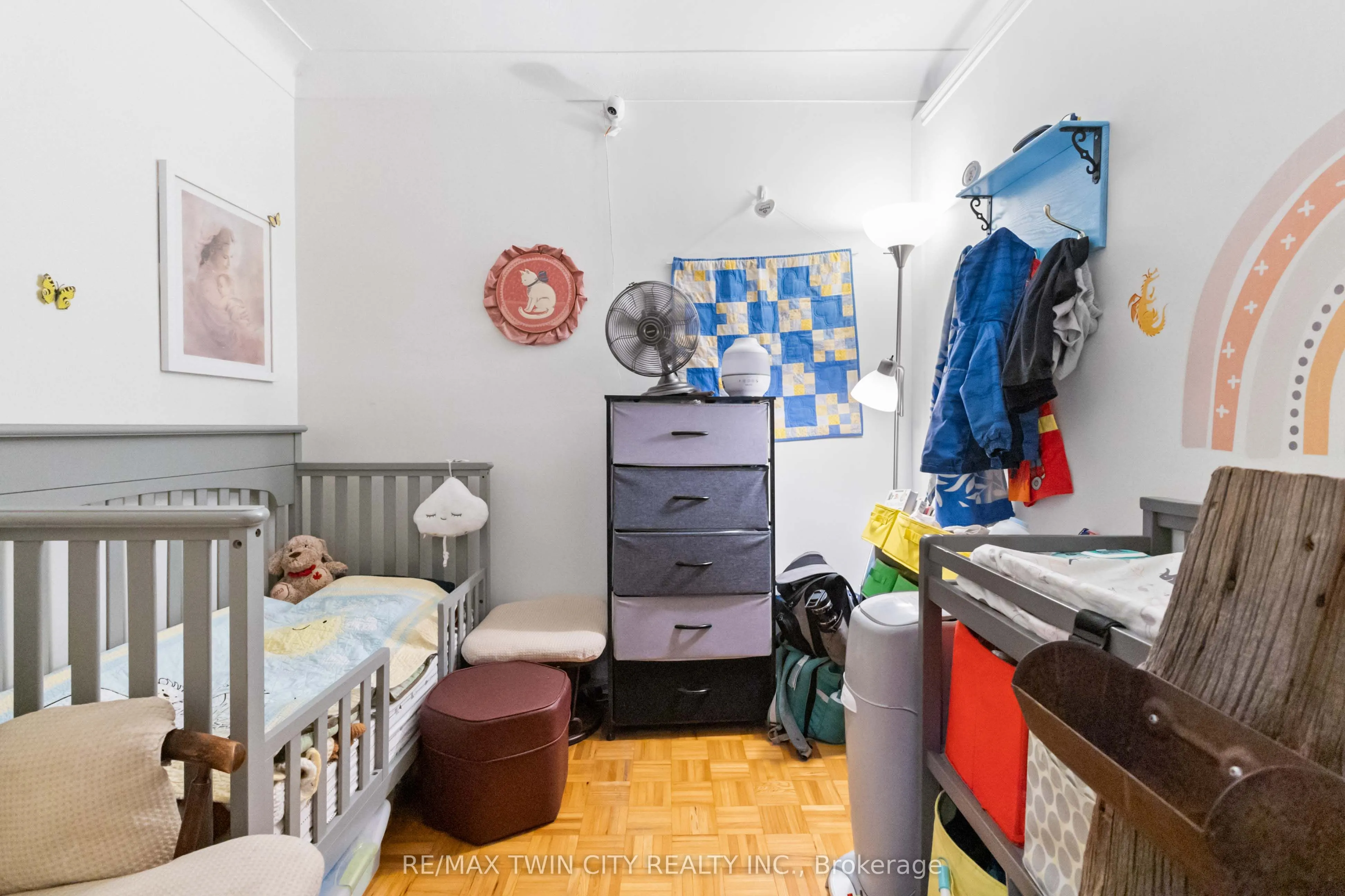 87 St George Street, #604