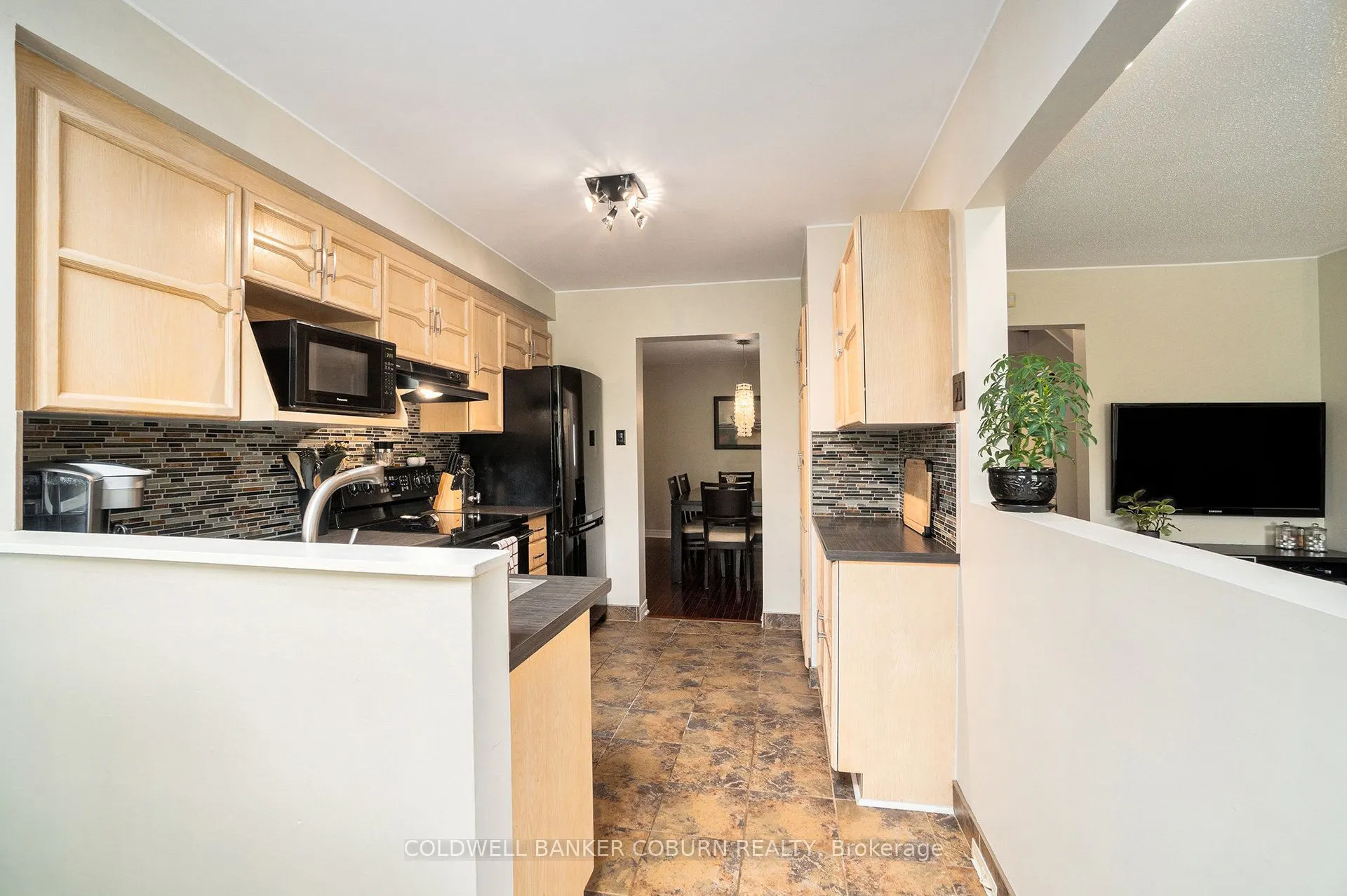 52 Blackdome Crescent