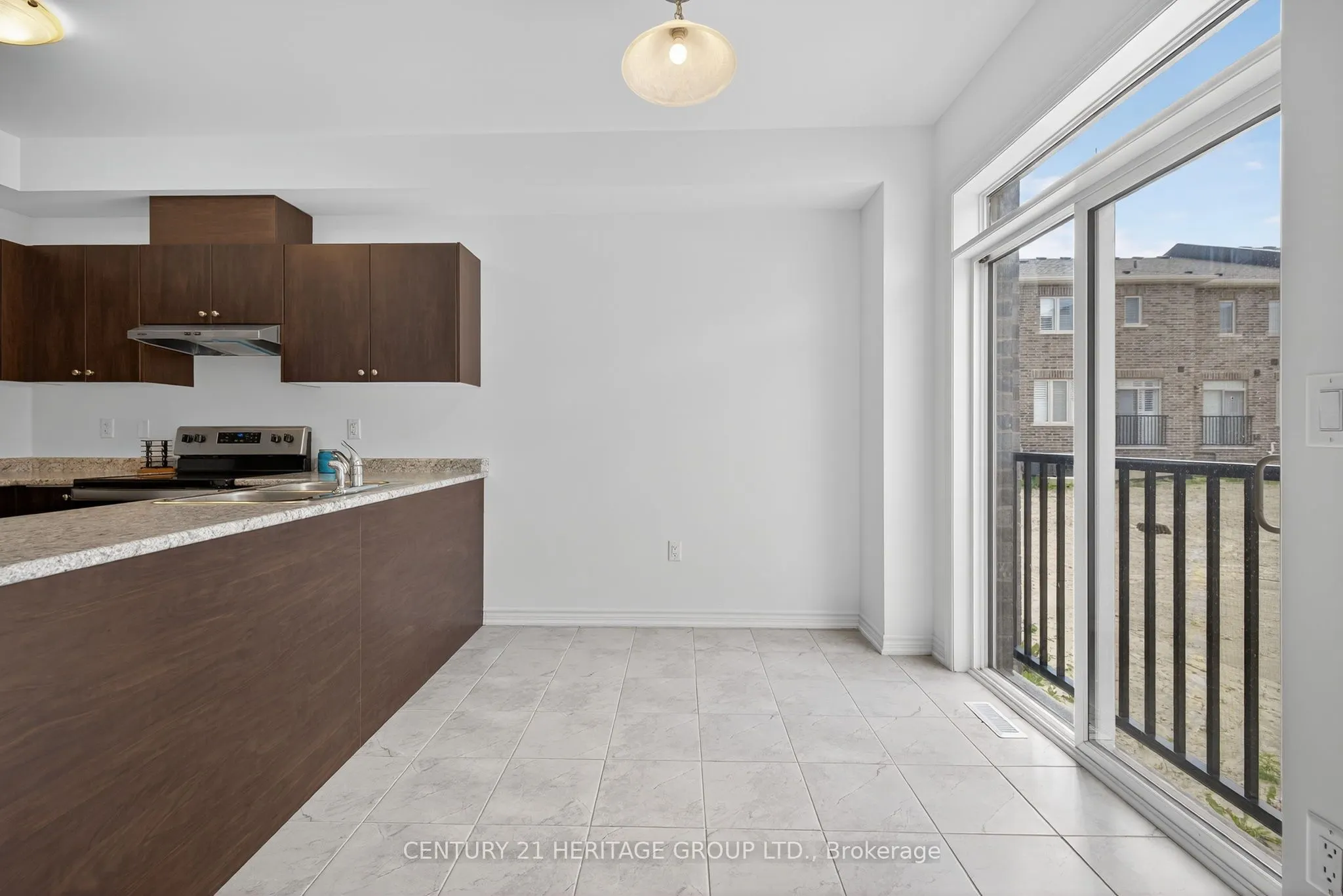 102 Stocks Avenue