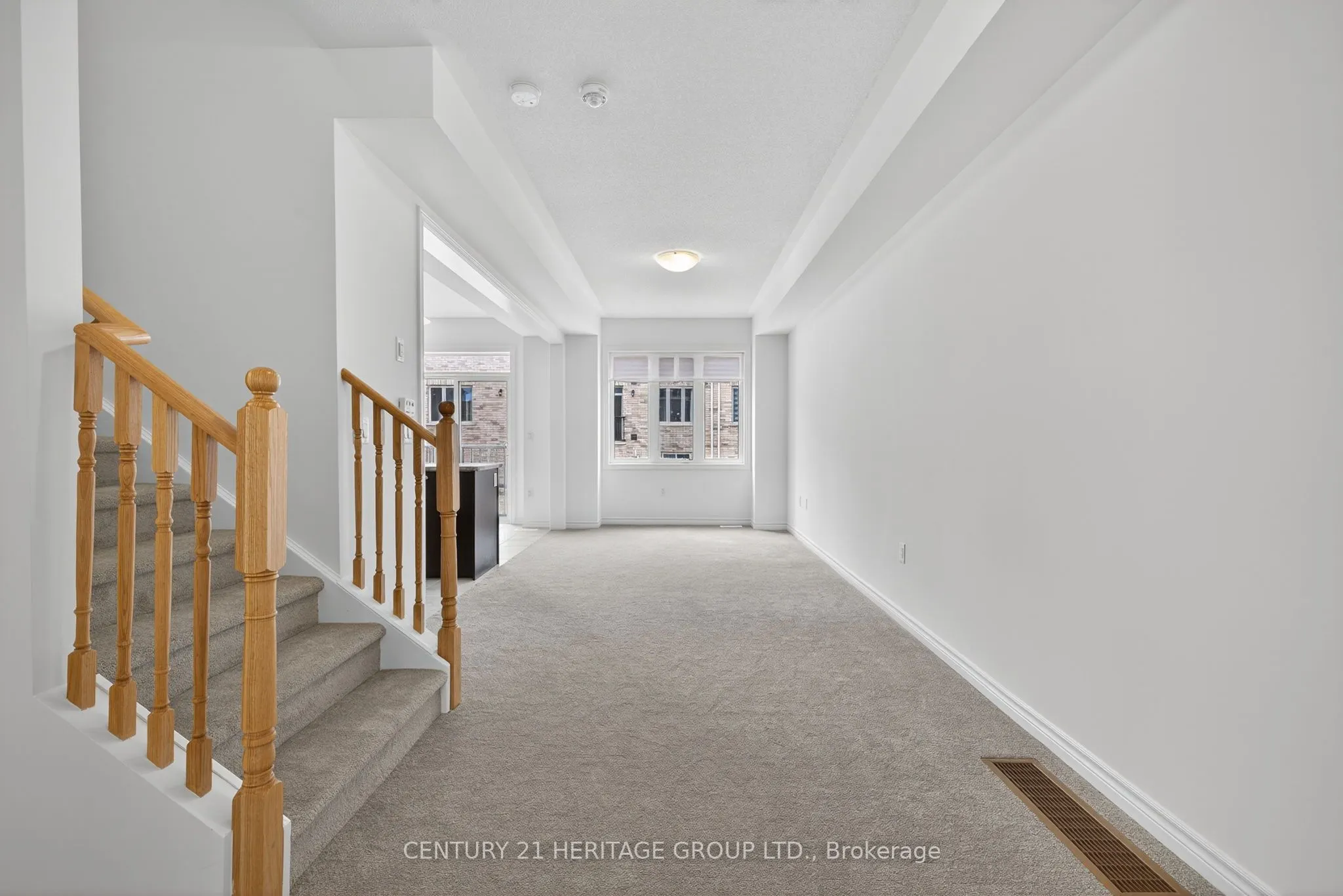 102 Stocks Avenue
