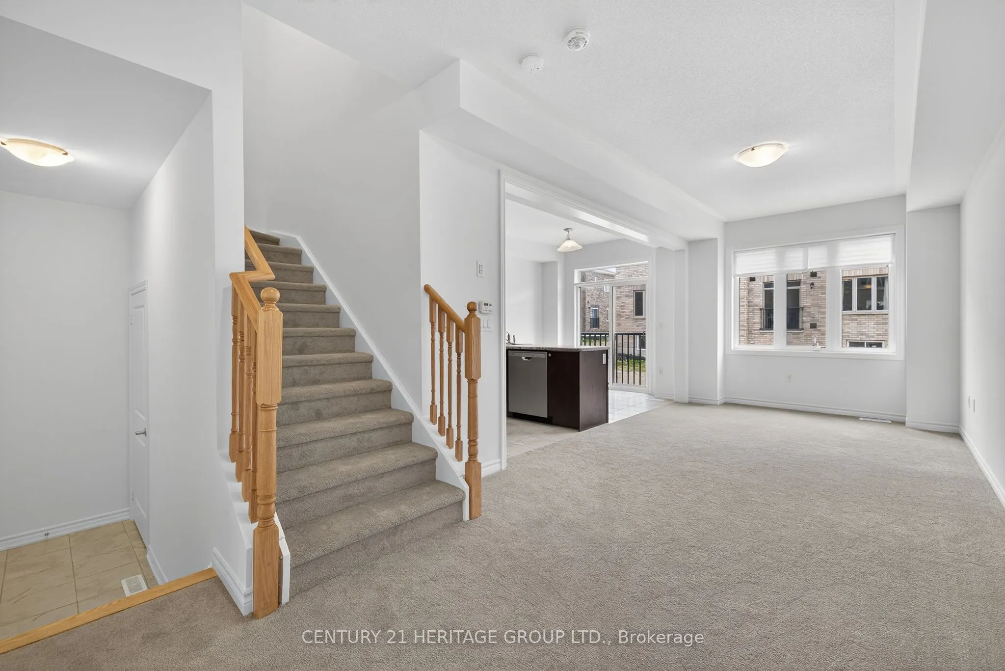 102 Stocks Avenue