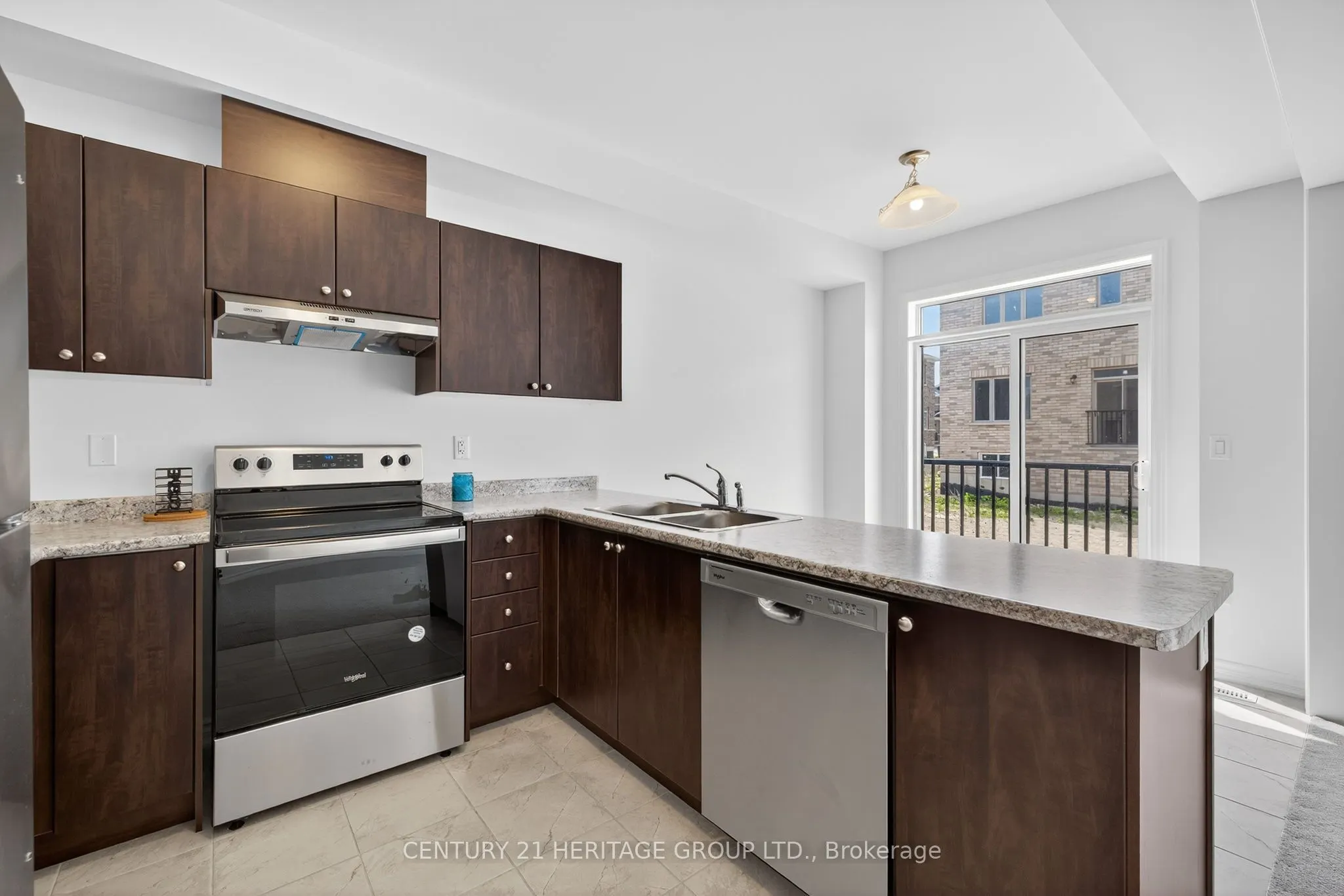 102 Stocks Avenue