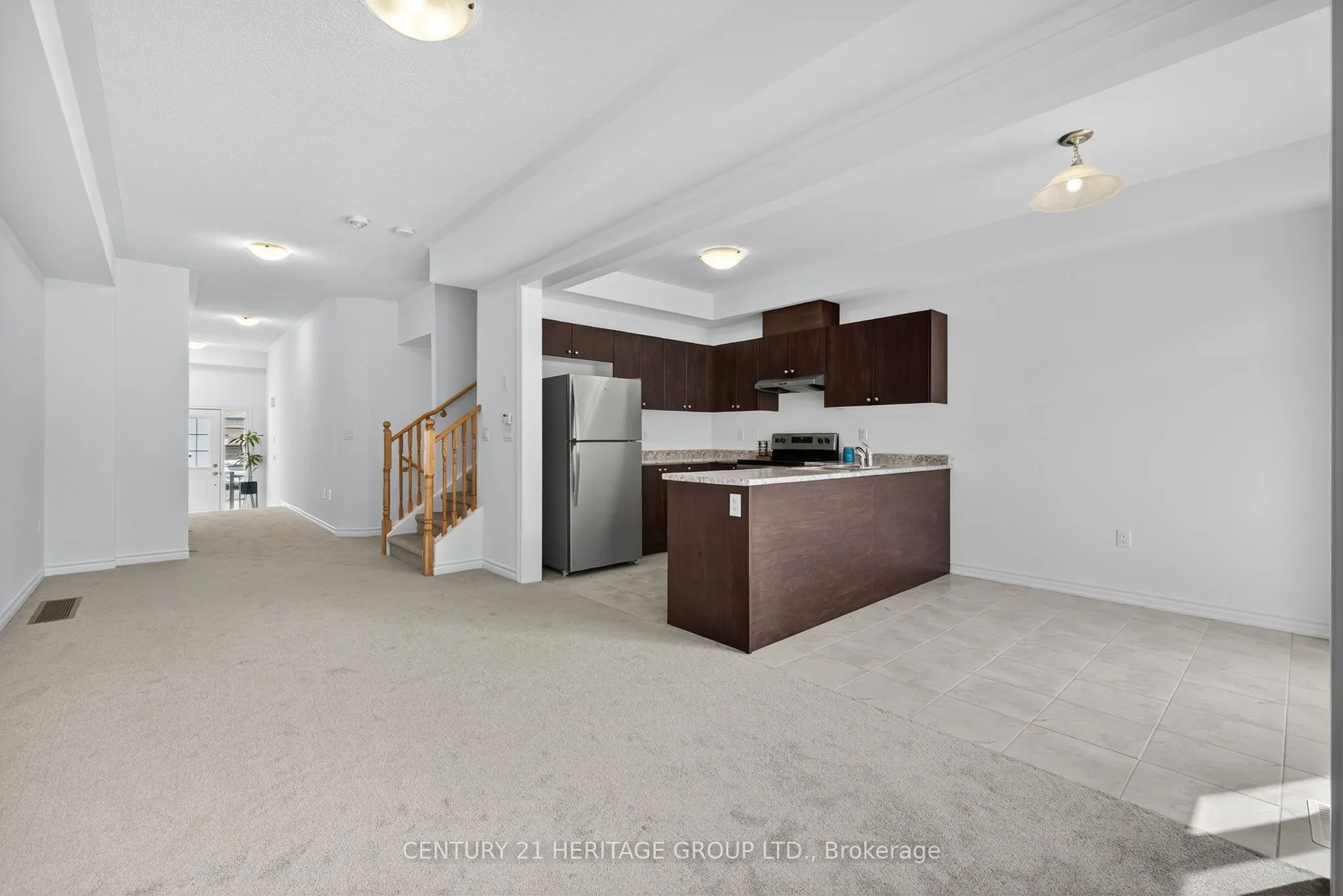 102 Stocks Avenue