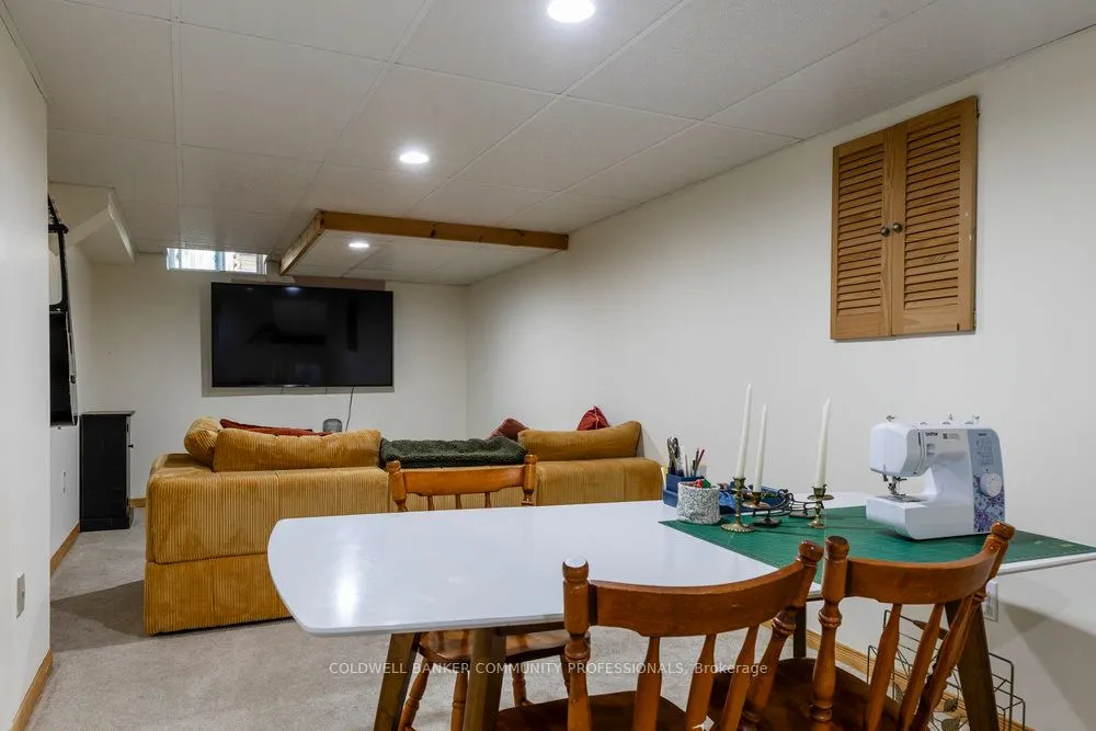 10 Huntingwood Avenue, #20