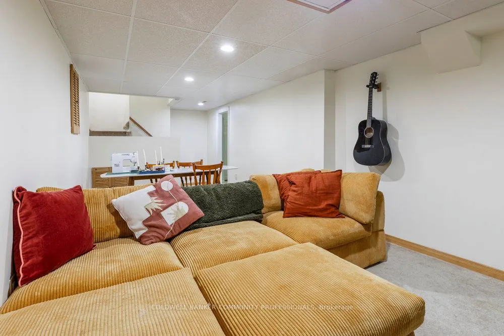 10 Huntingwood Avenue, #20