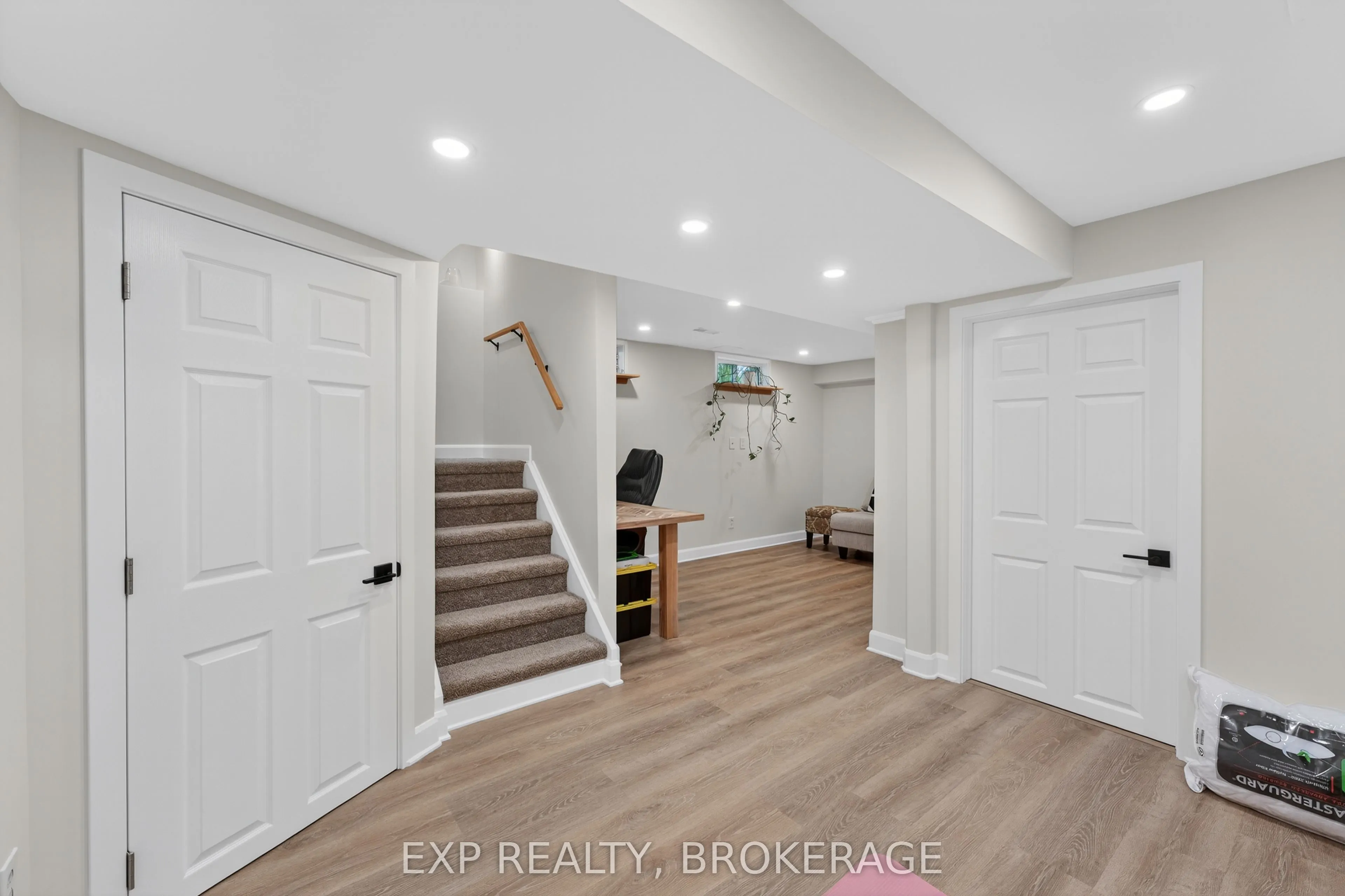 550 Barnsley Crescent