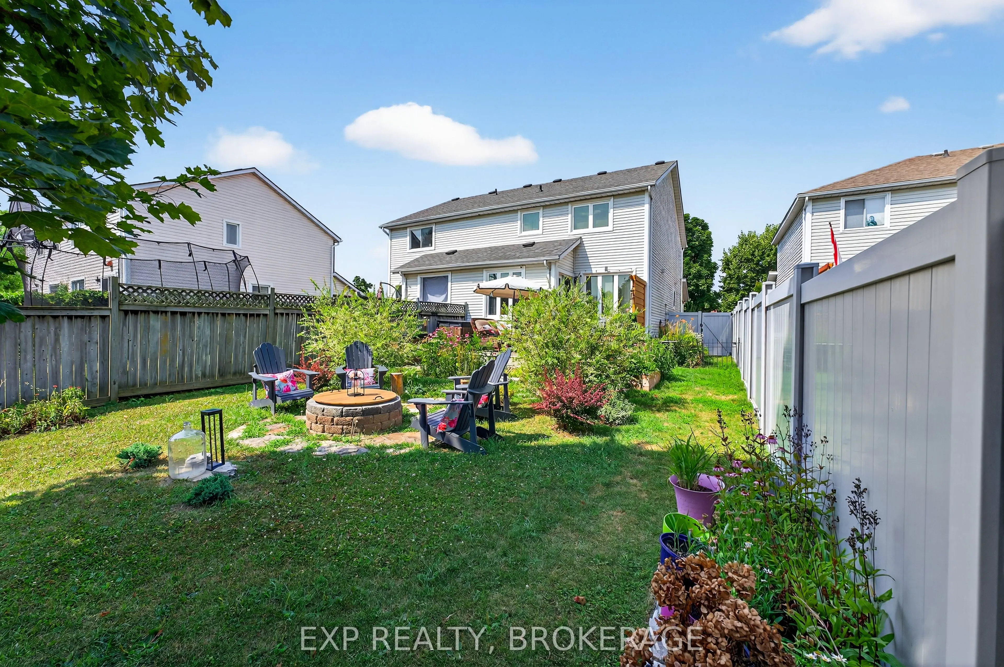 550 Barnsley Crescent