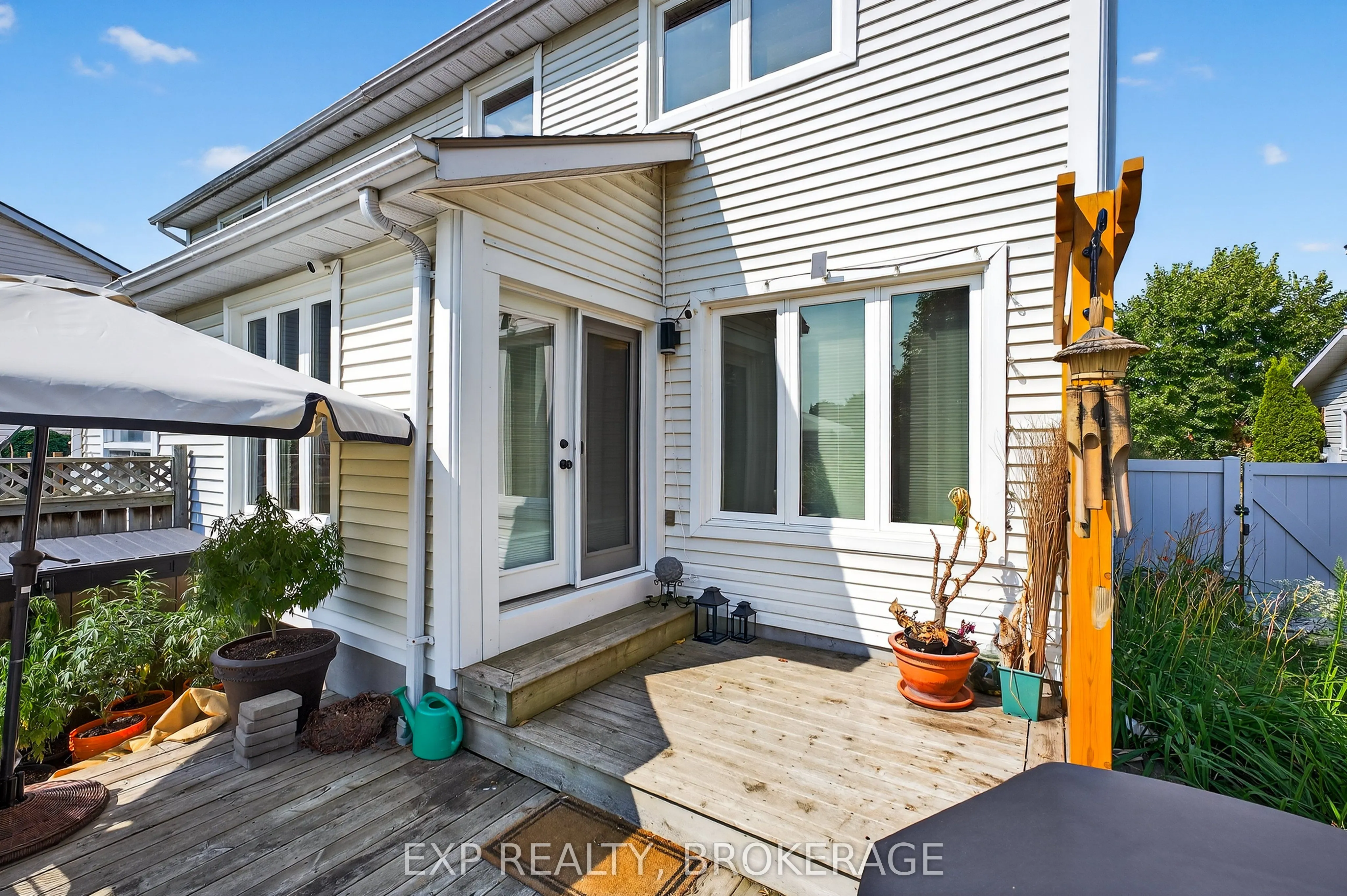 550 Barnsley Crescent