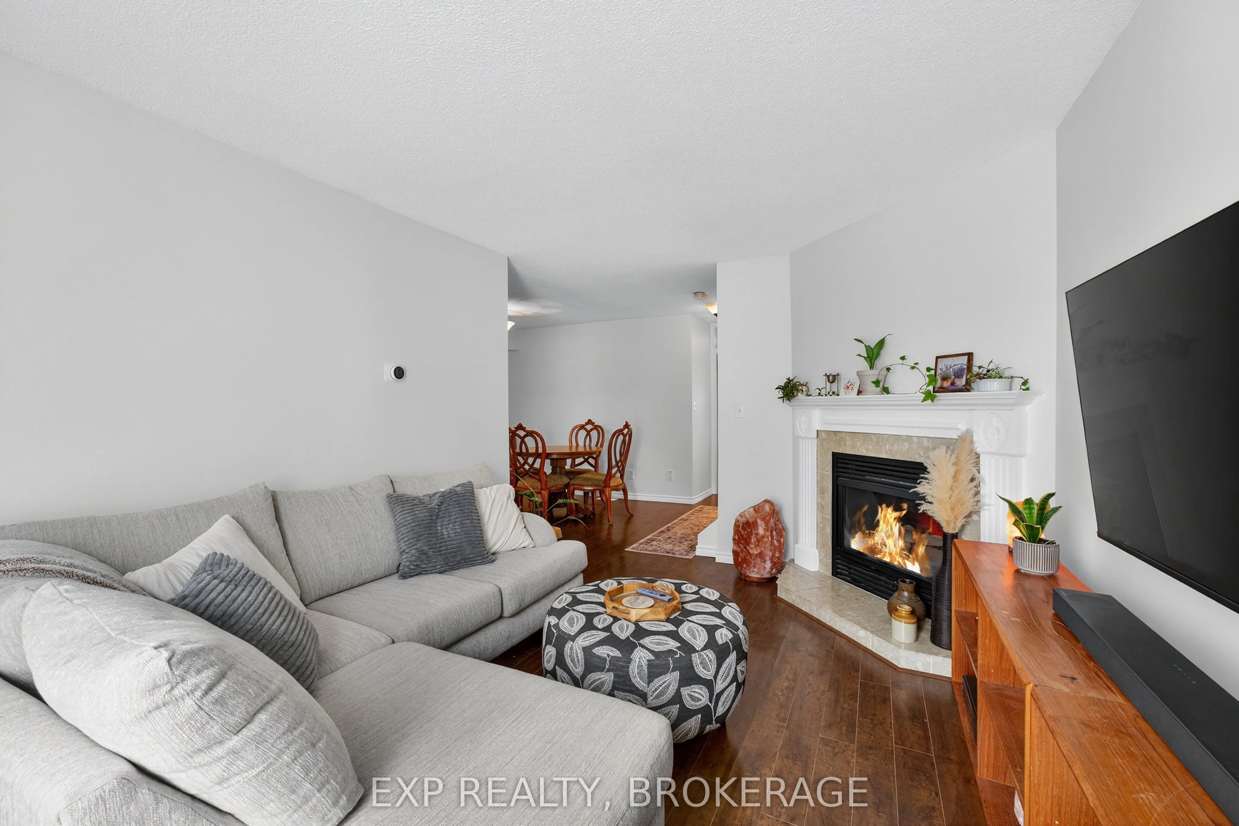 550 Barnsley Crescent
