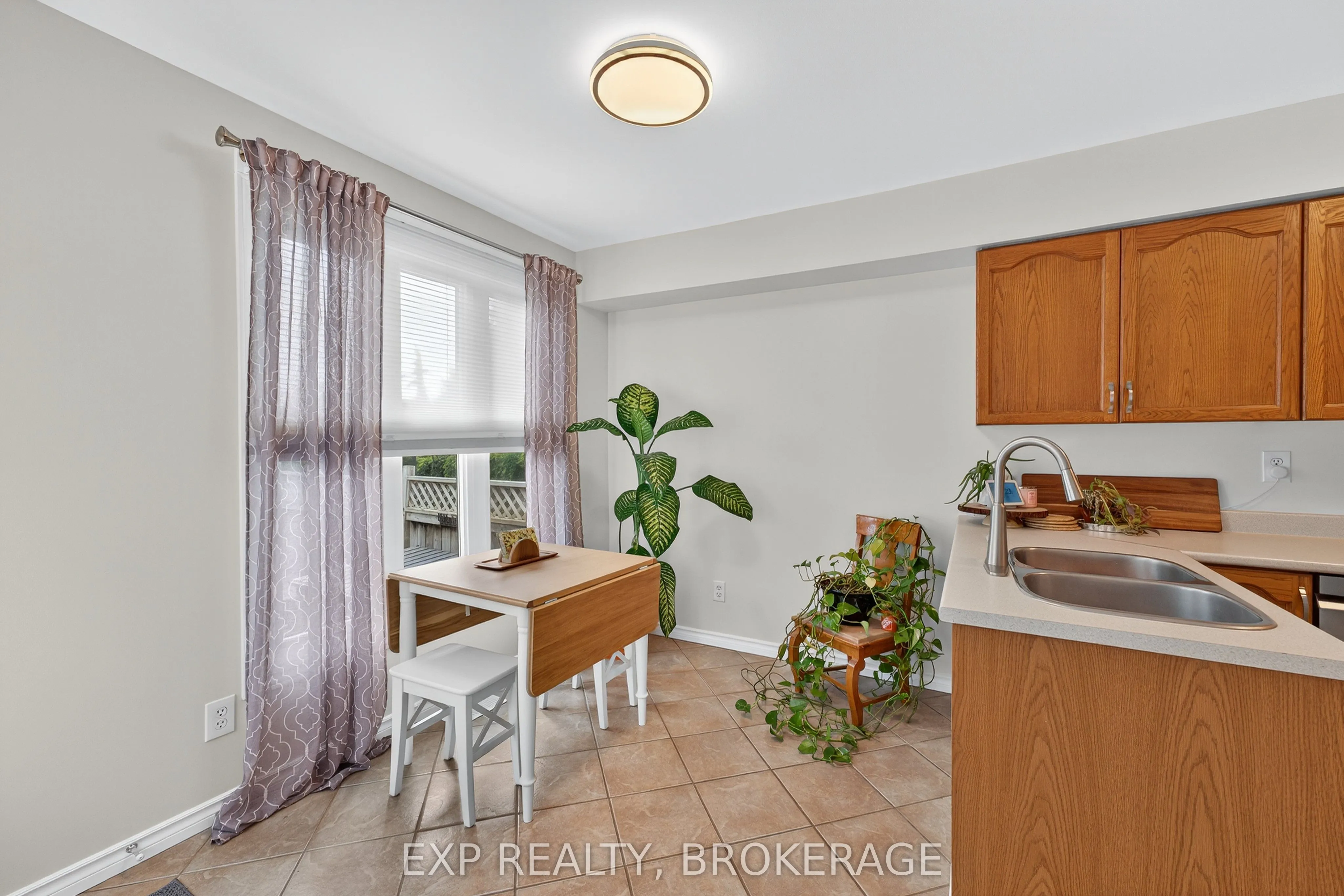550 Barnsley Crescent