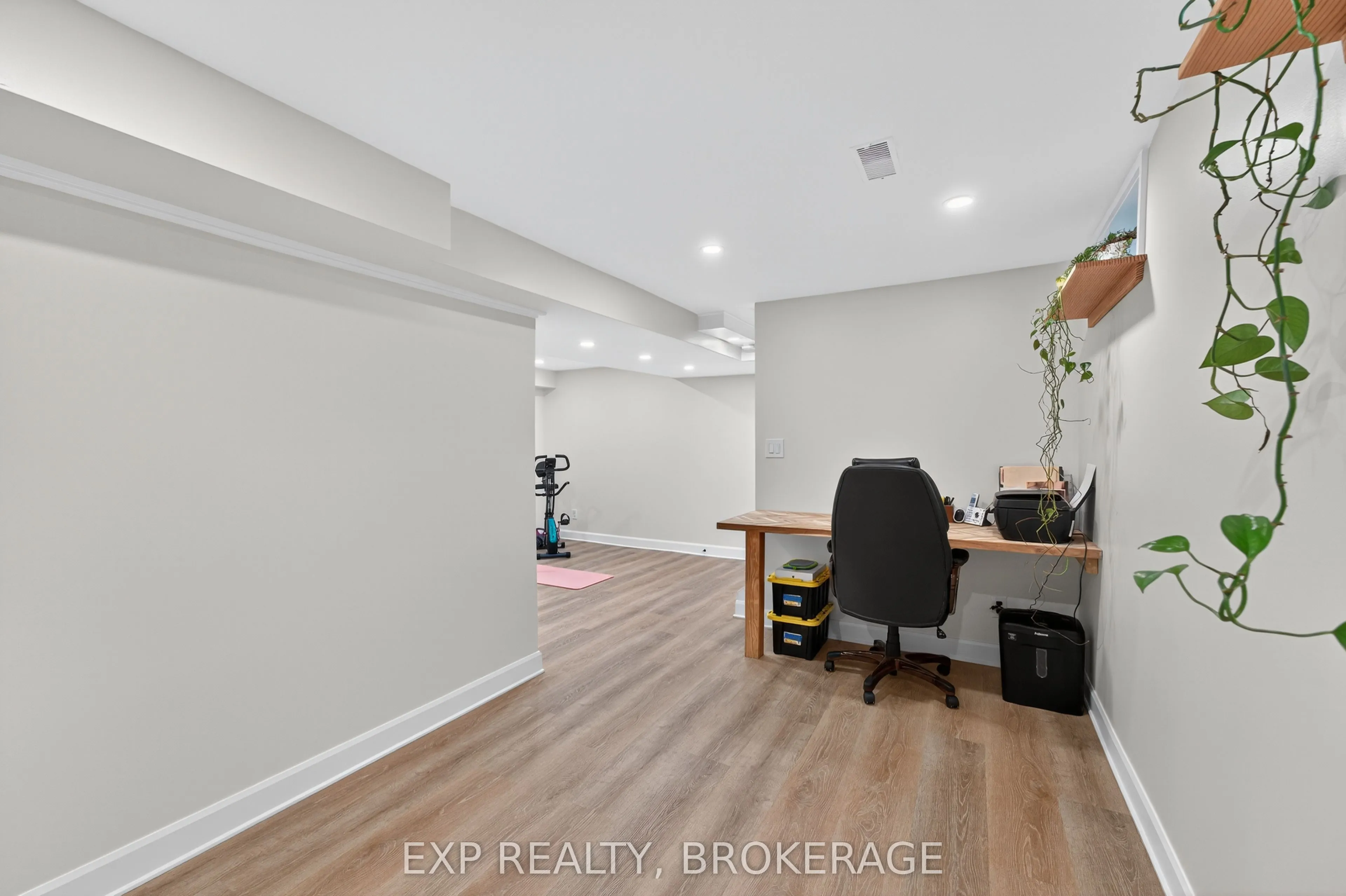 550 Barnsley Crescent