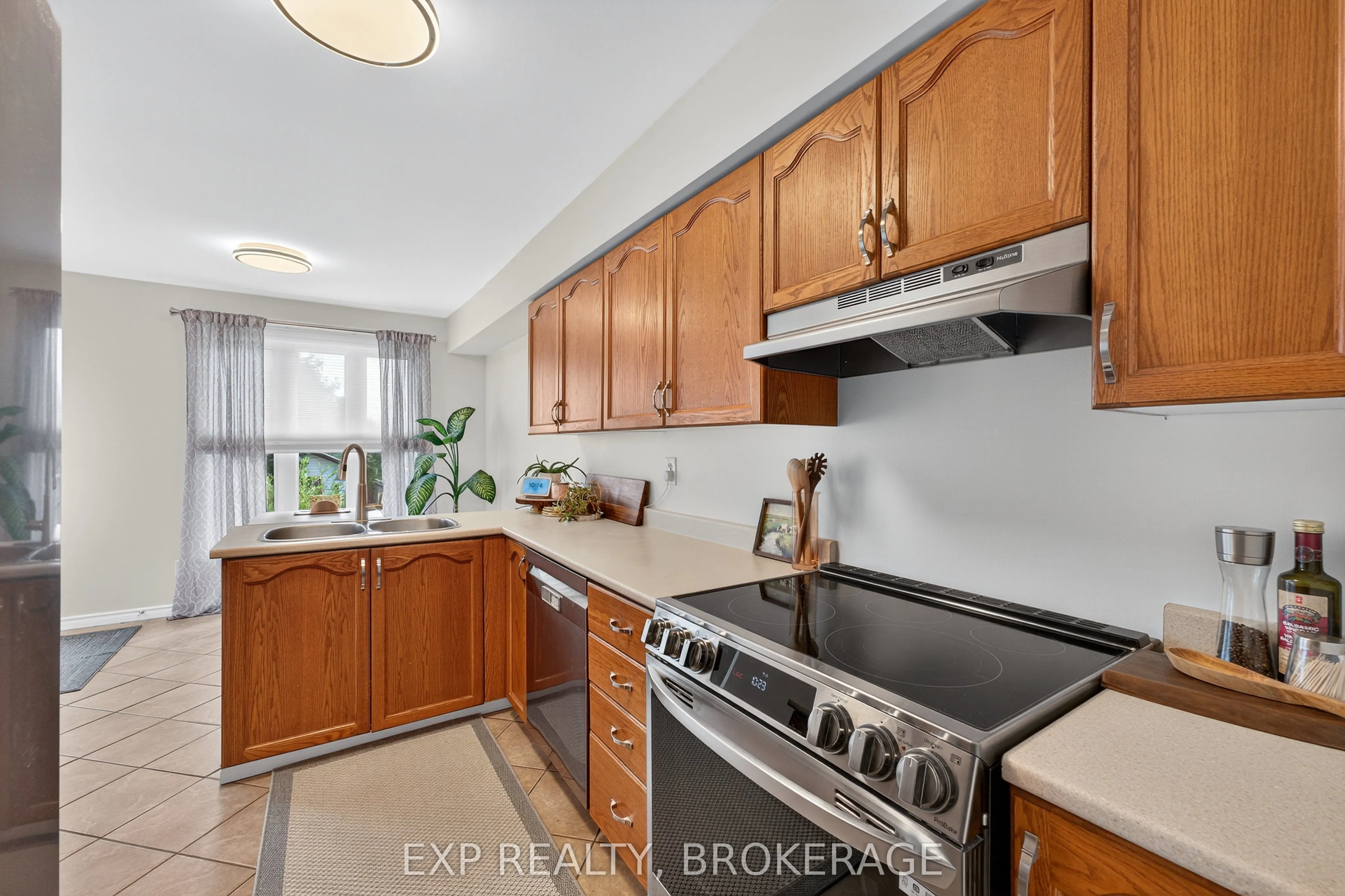 550 Barnsley Crescent
