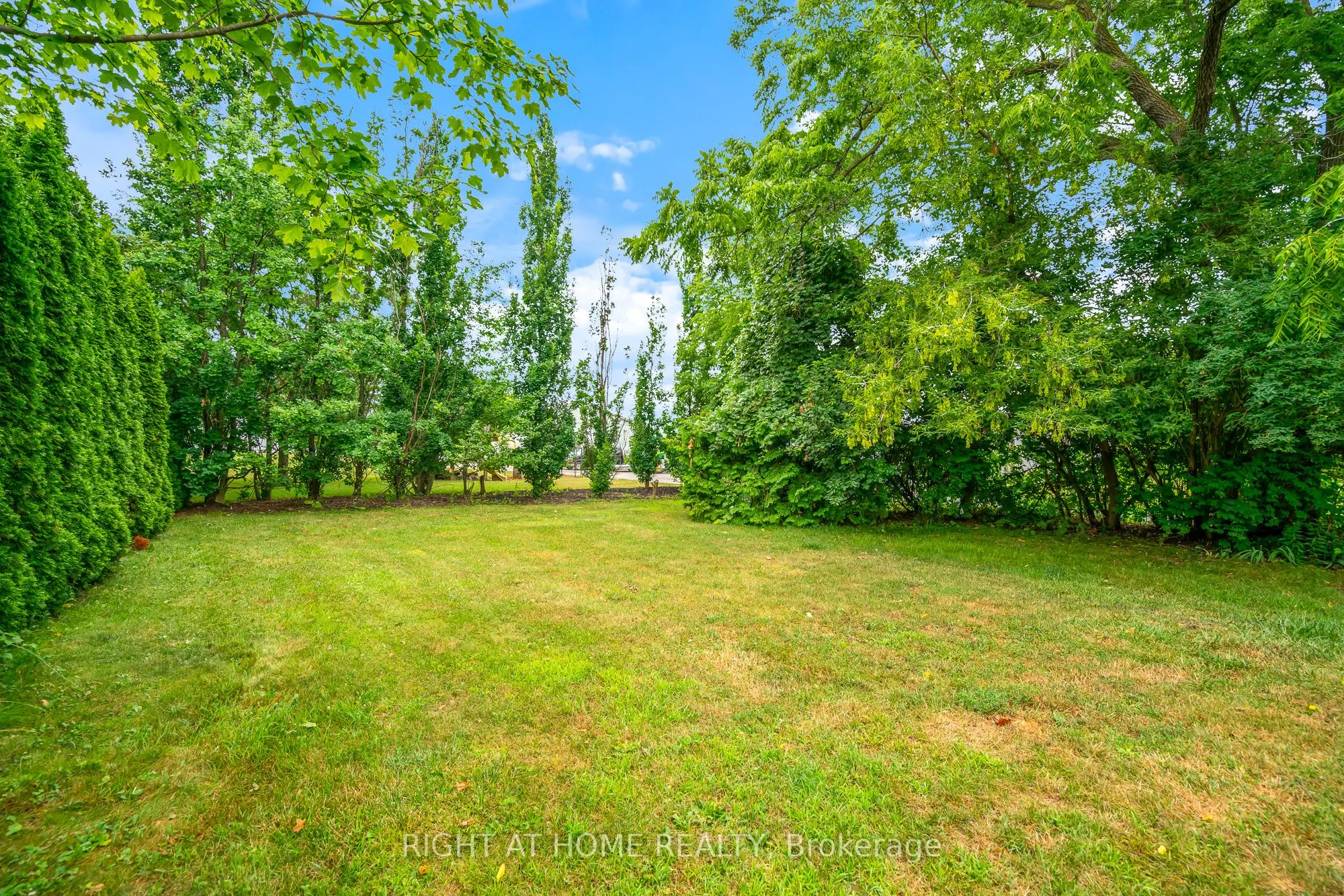 15756 Niagara Parkway