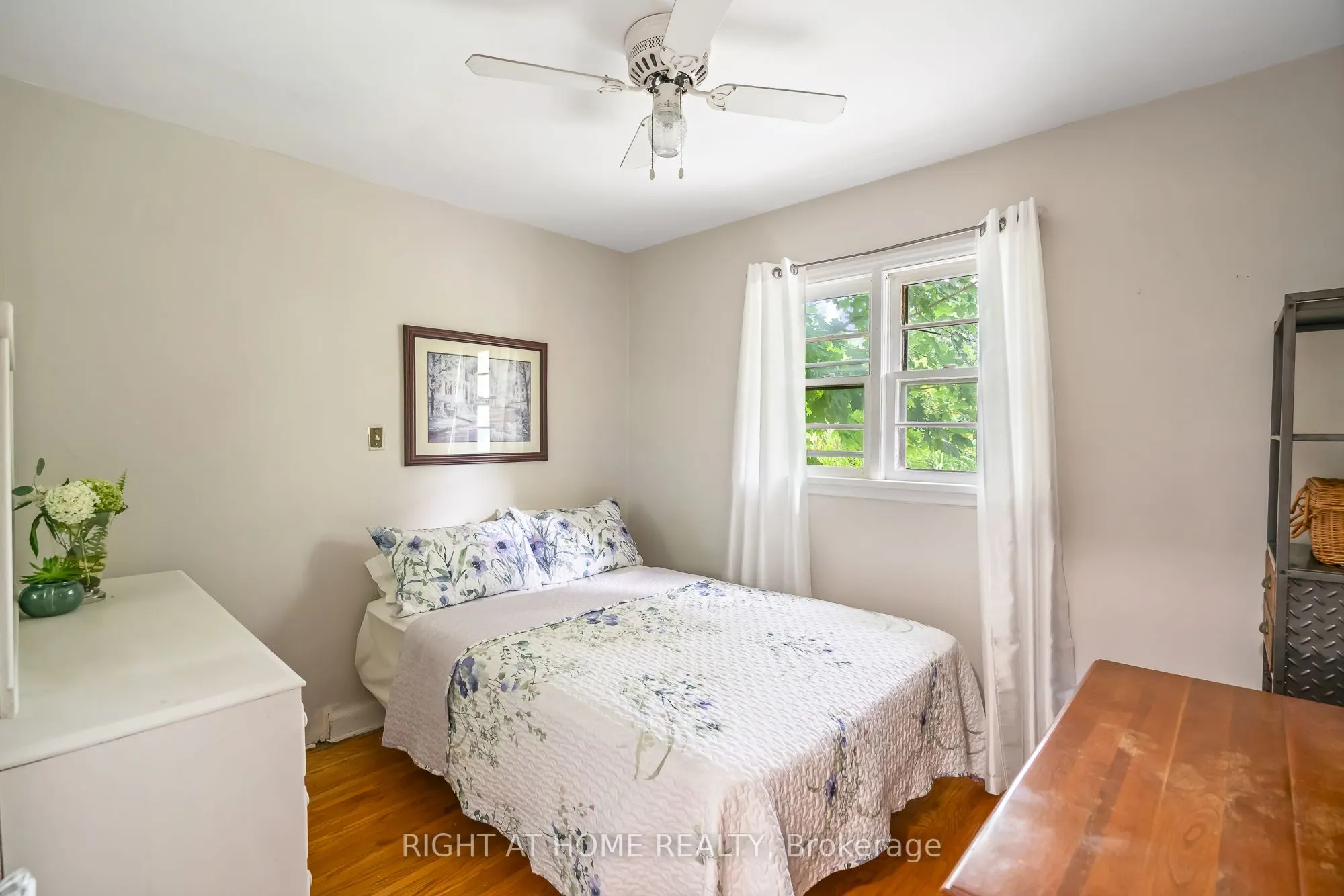 15756 Niagara Parkway