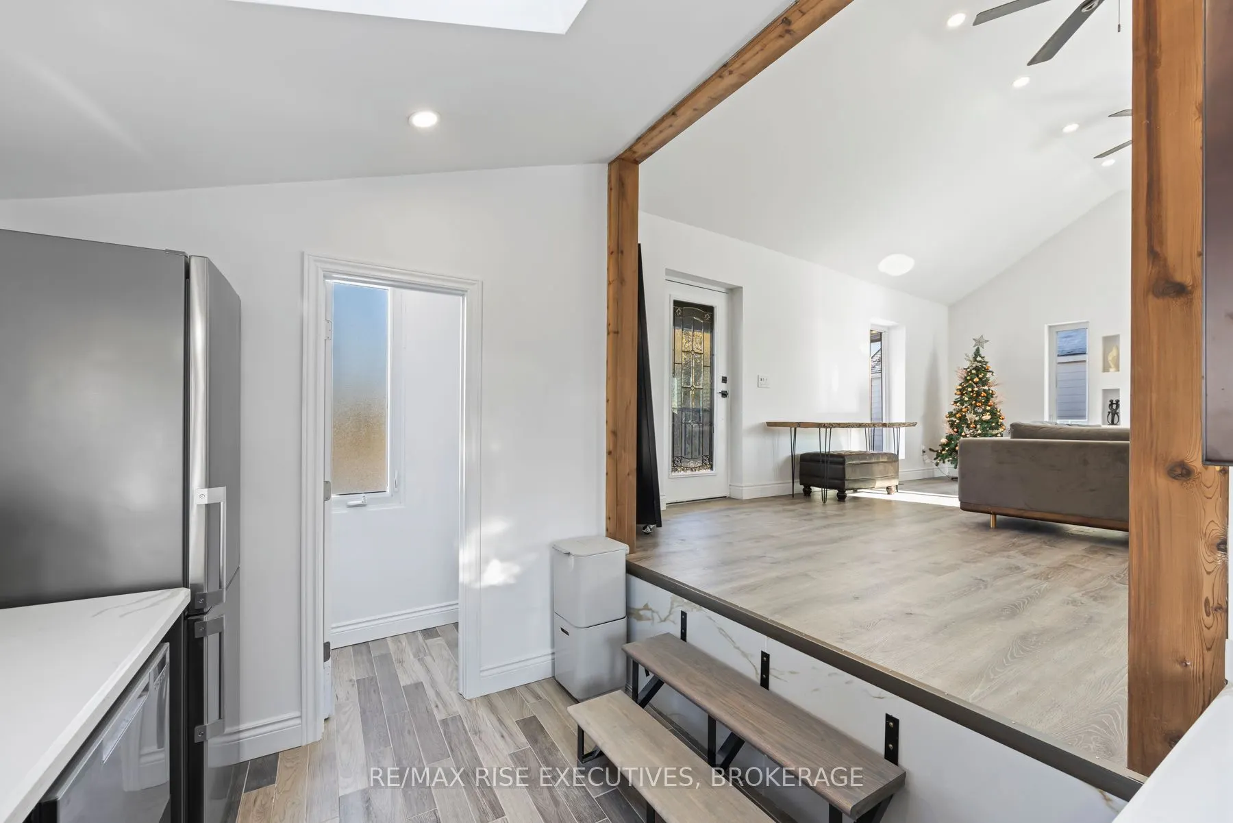10 Greer Street