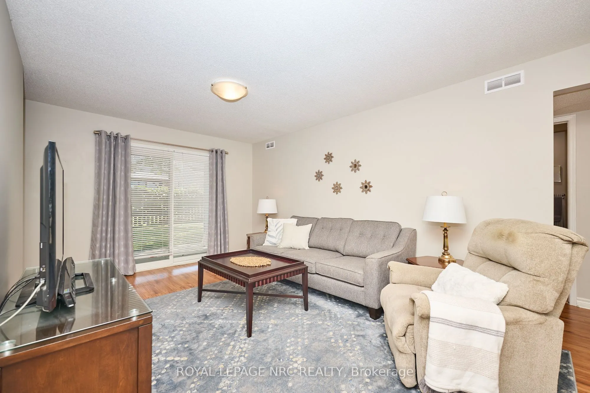 185 Dorchester Boulevard, #108