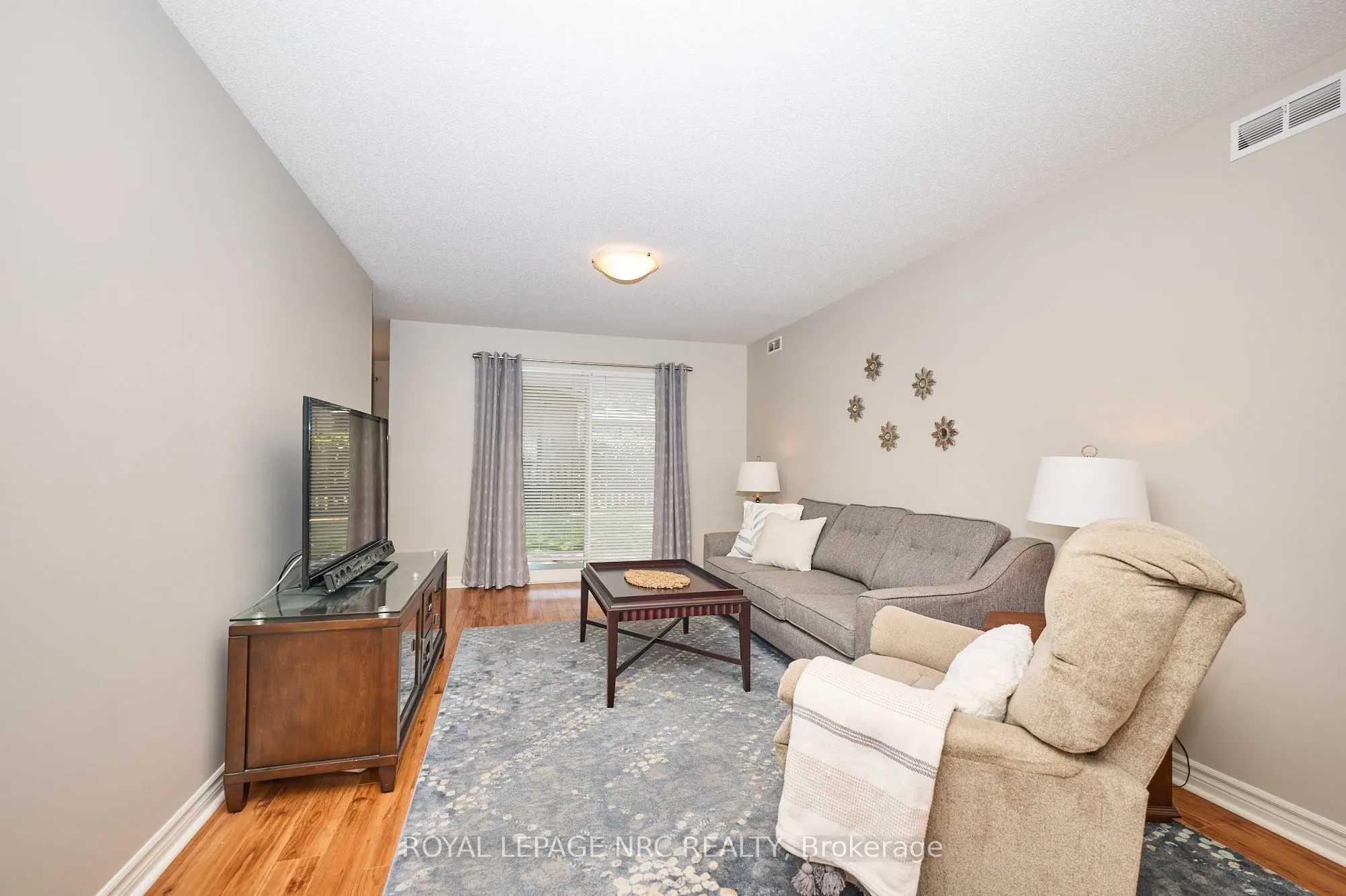 185 Dorchester Boulevard, #108