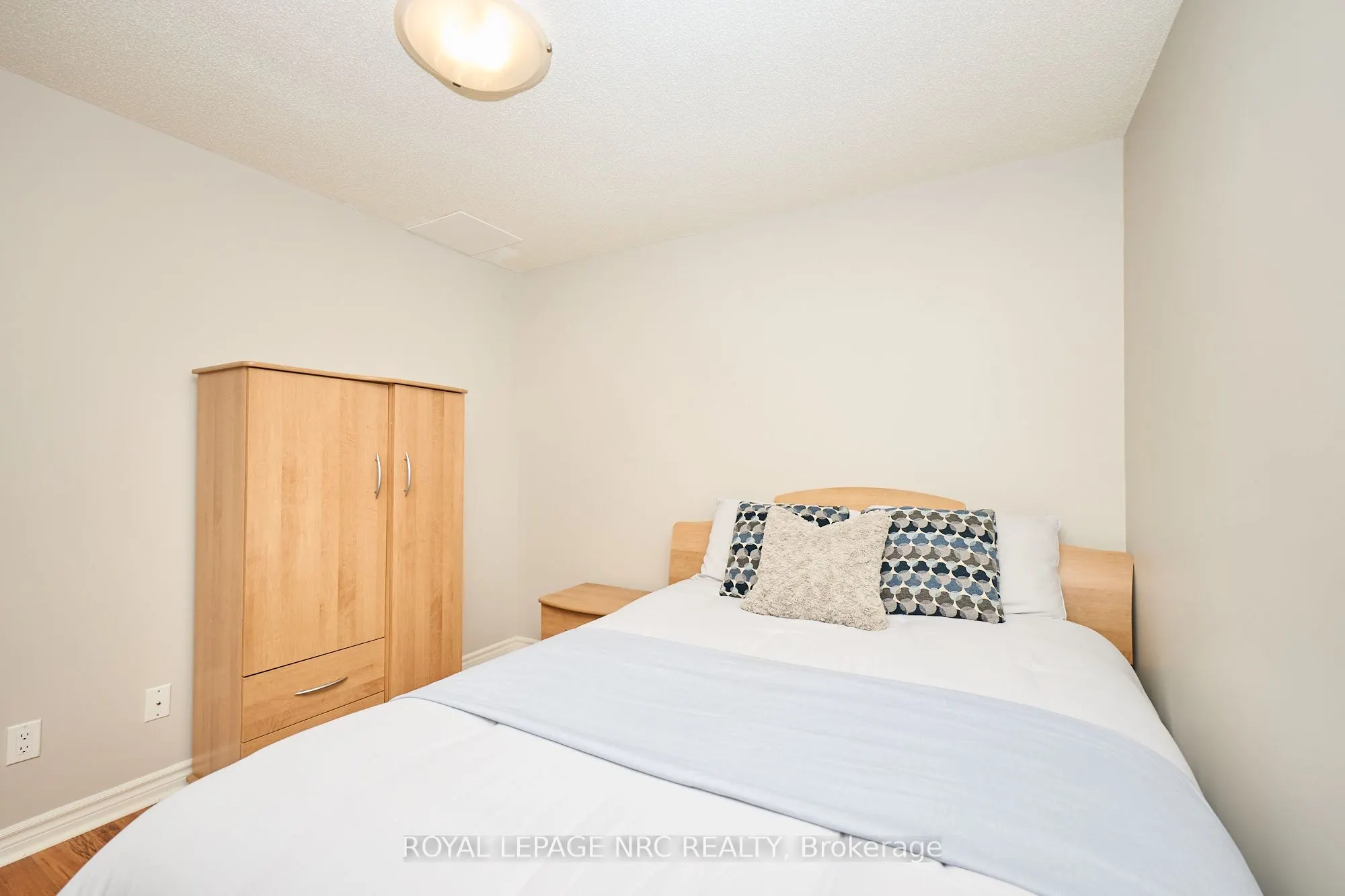 185 Dorchester Boulevard, #108