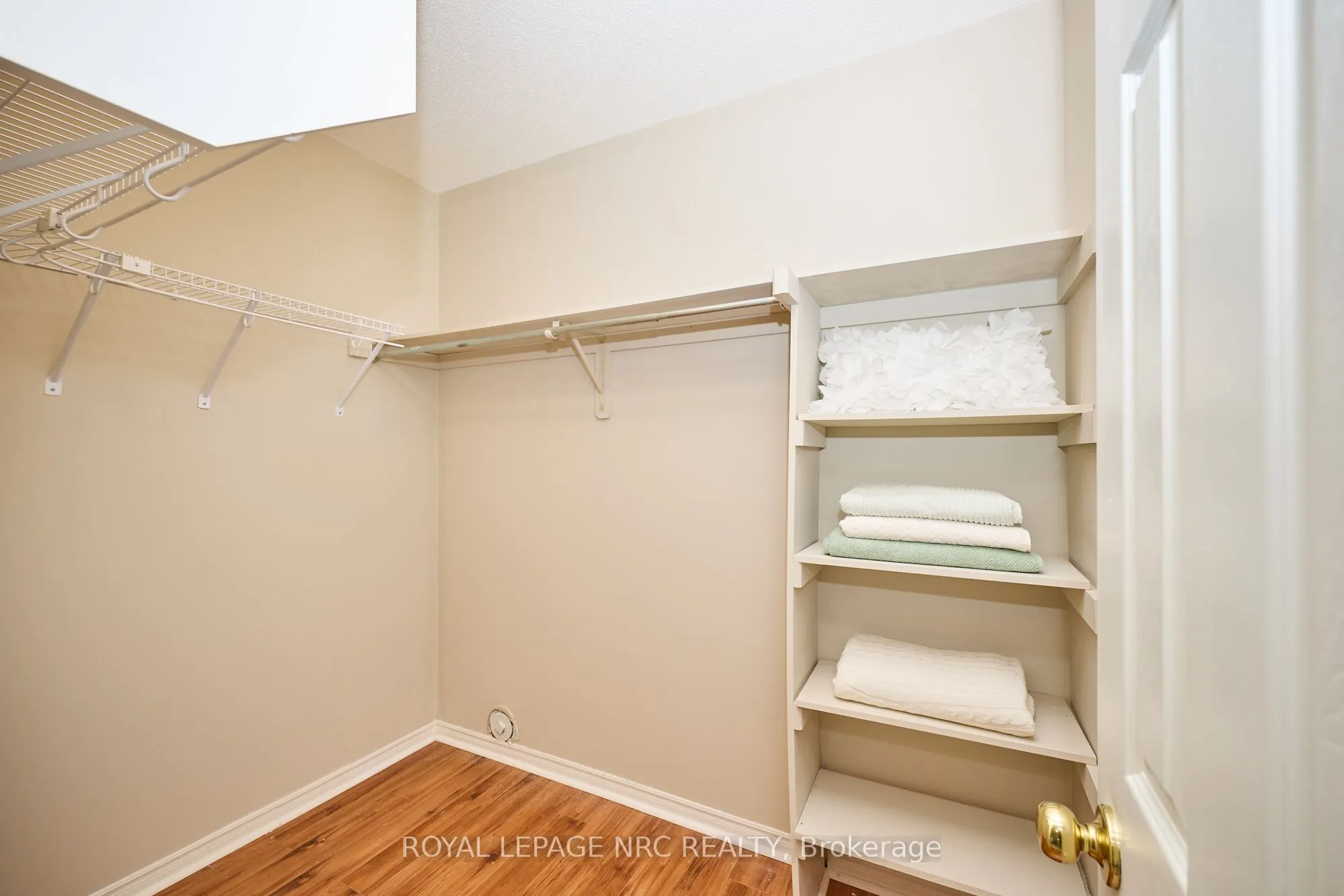 185 Dorchester Boulevard, #108