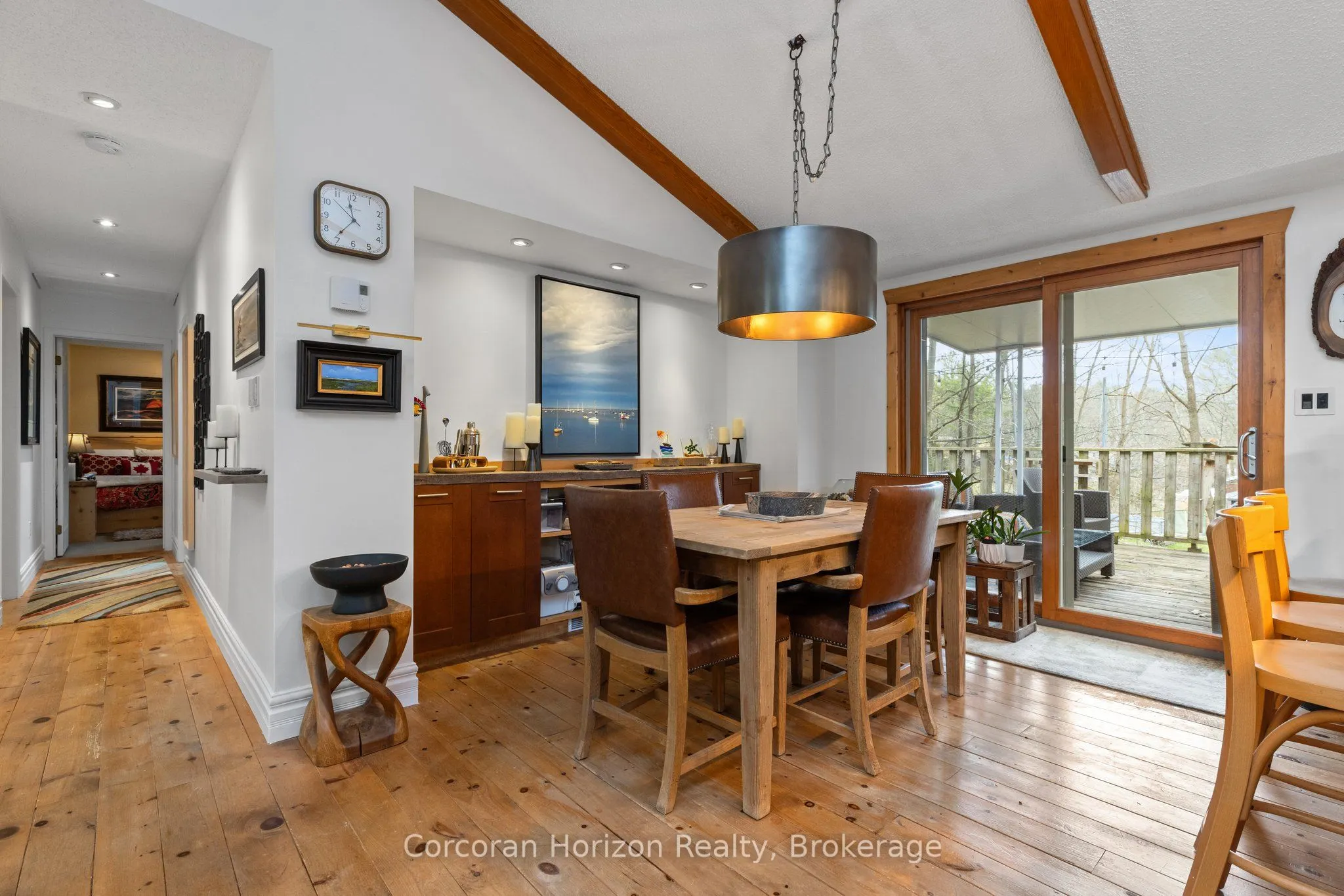 2517 HONEY HARBOUR Road