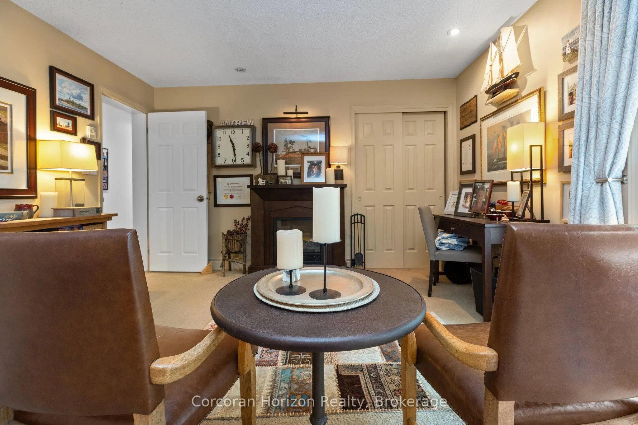 2517 HONEY HARBOUR Road
