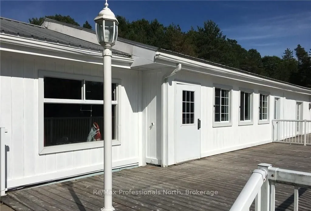 2180-2186 HIGHWAY 141