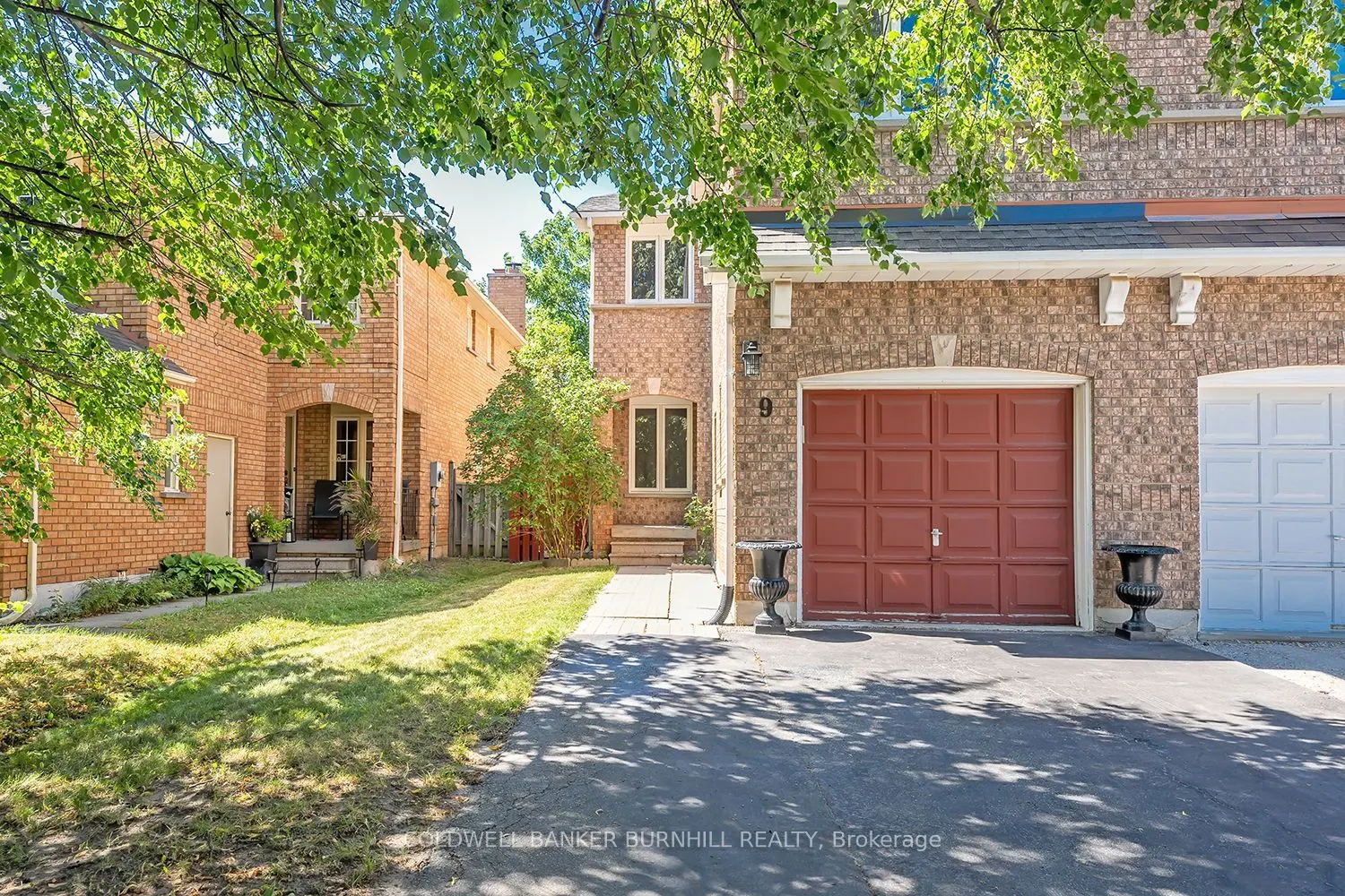9 Wakefield Lane
