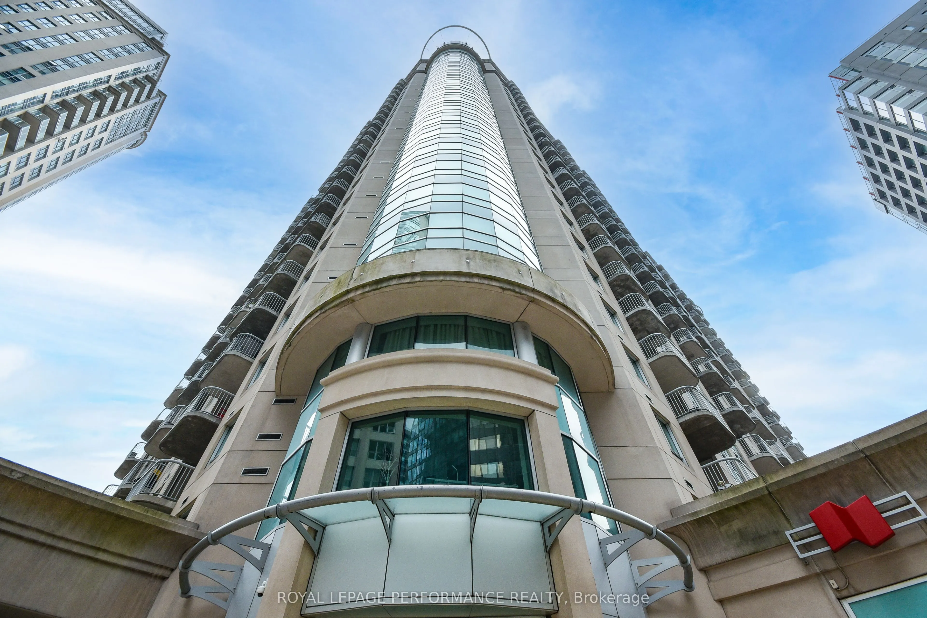234 Rideau Street, #1107