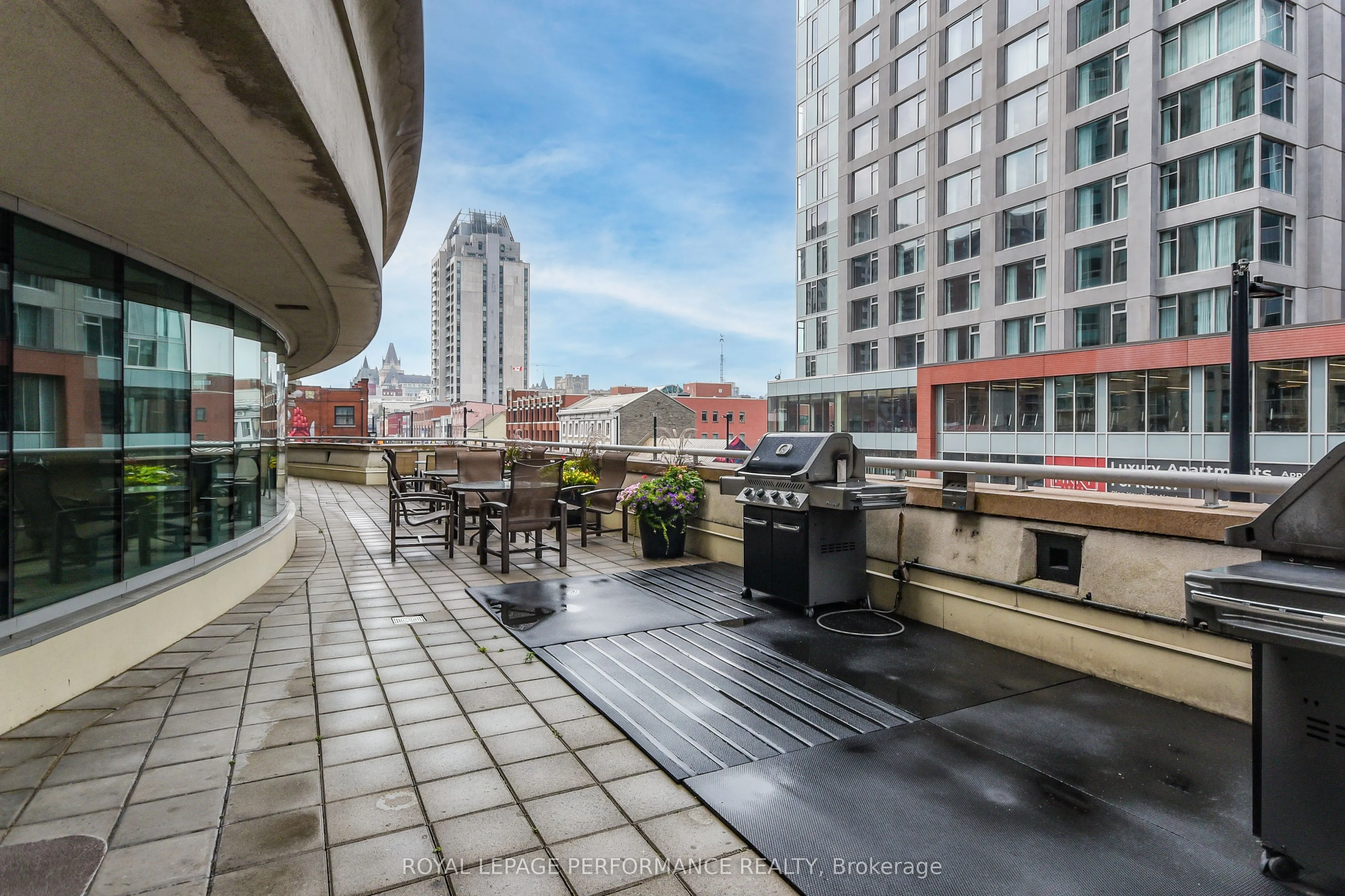 234 Rideau Street, #1107