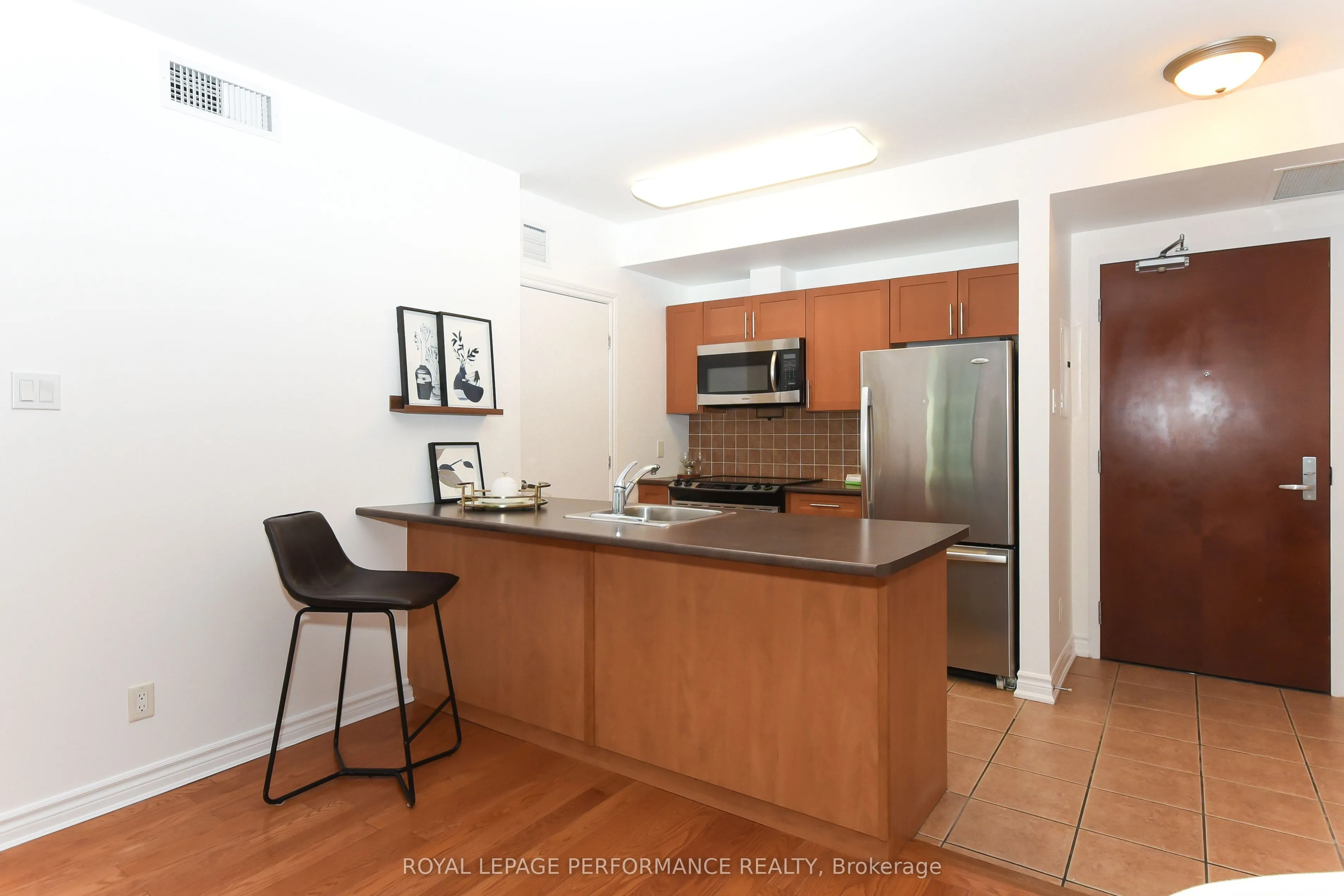 234 Rideau Street, #1107