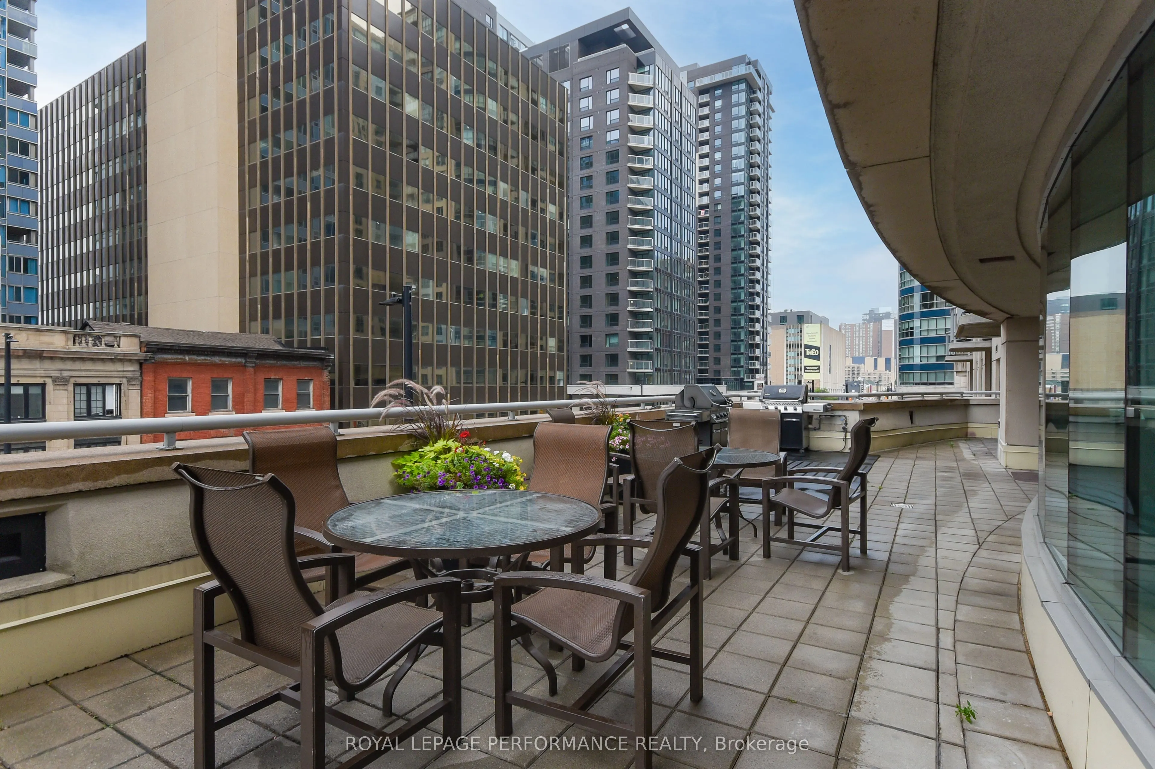 234 Rideau Street, #1107
