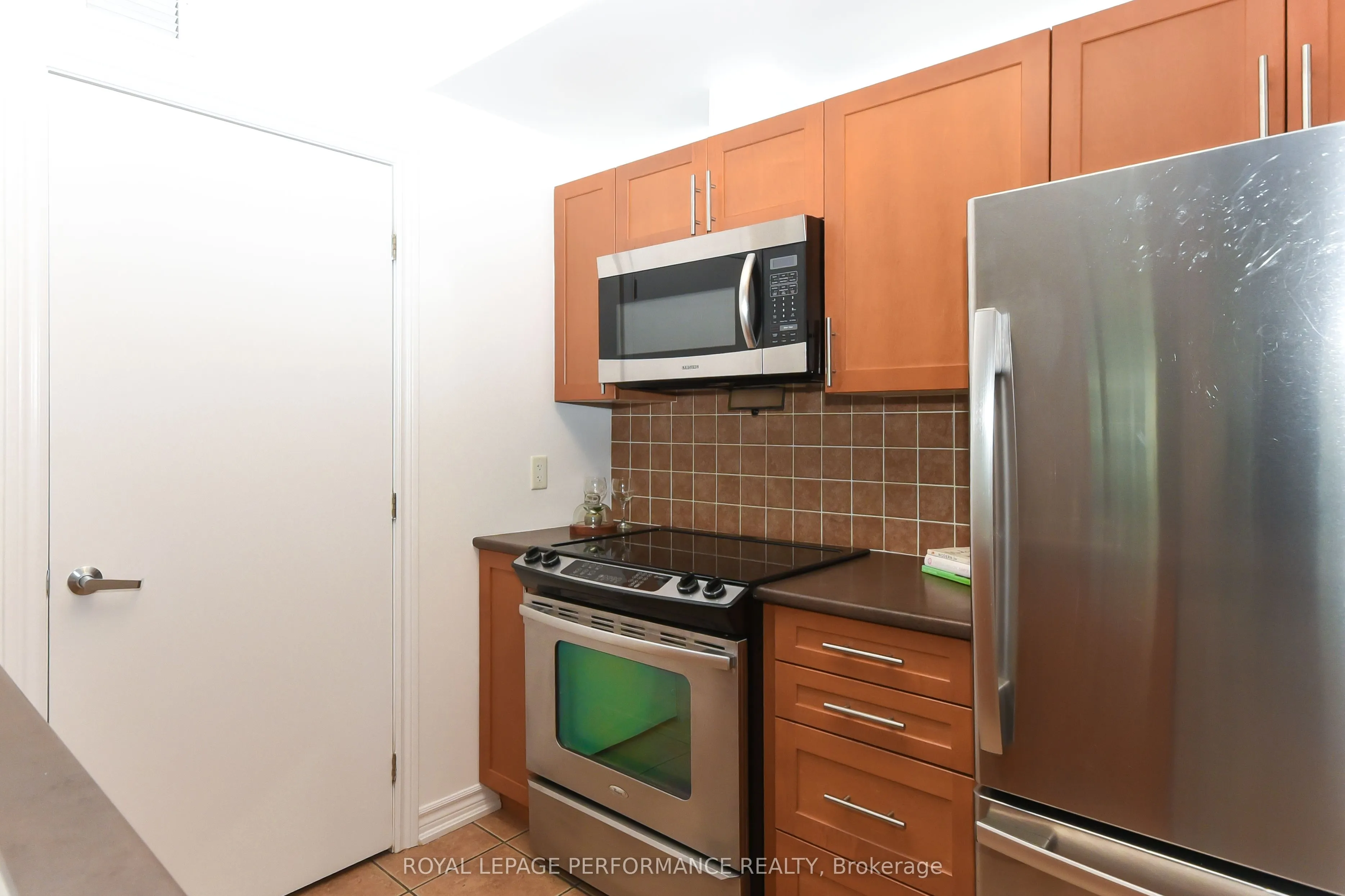 234 Rideau Street, #1107