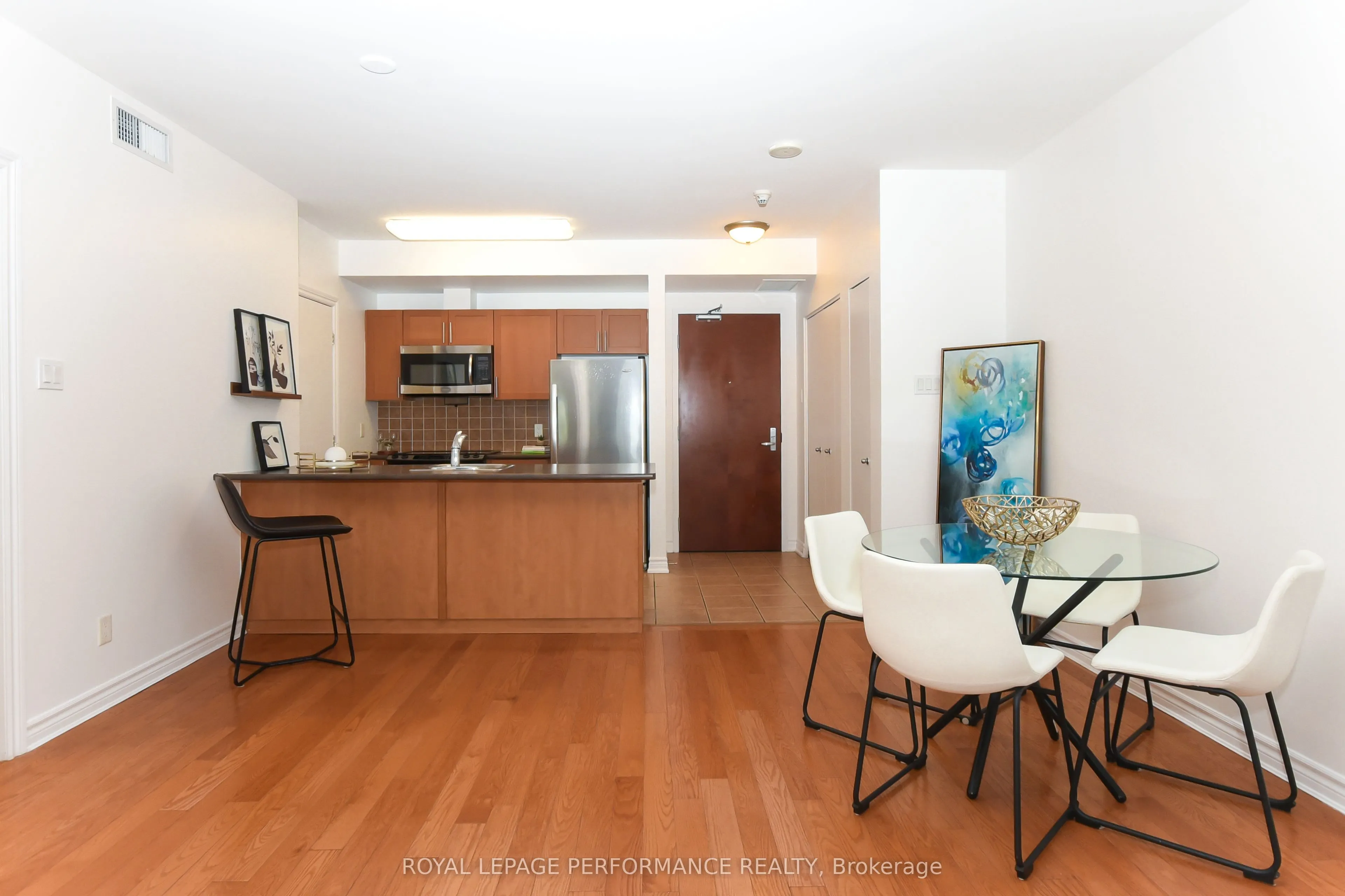 234 Rideau Street, #1107