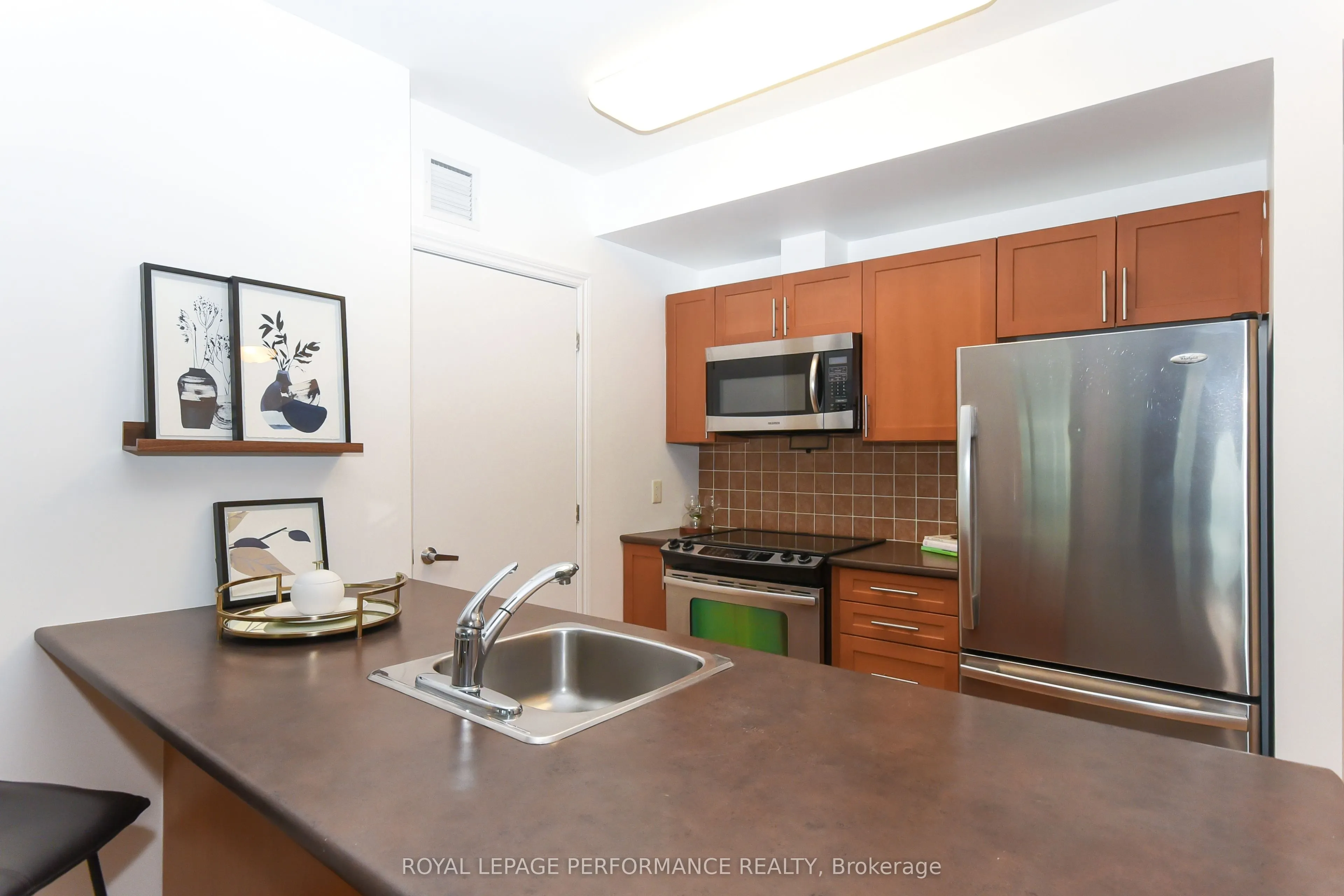 234 Rideau Street, #1107