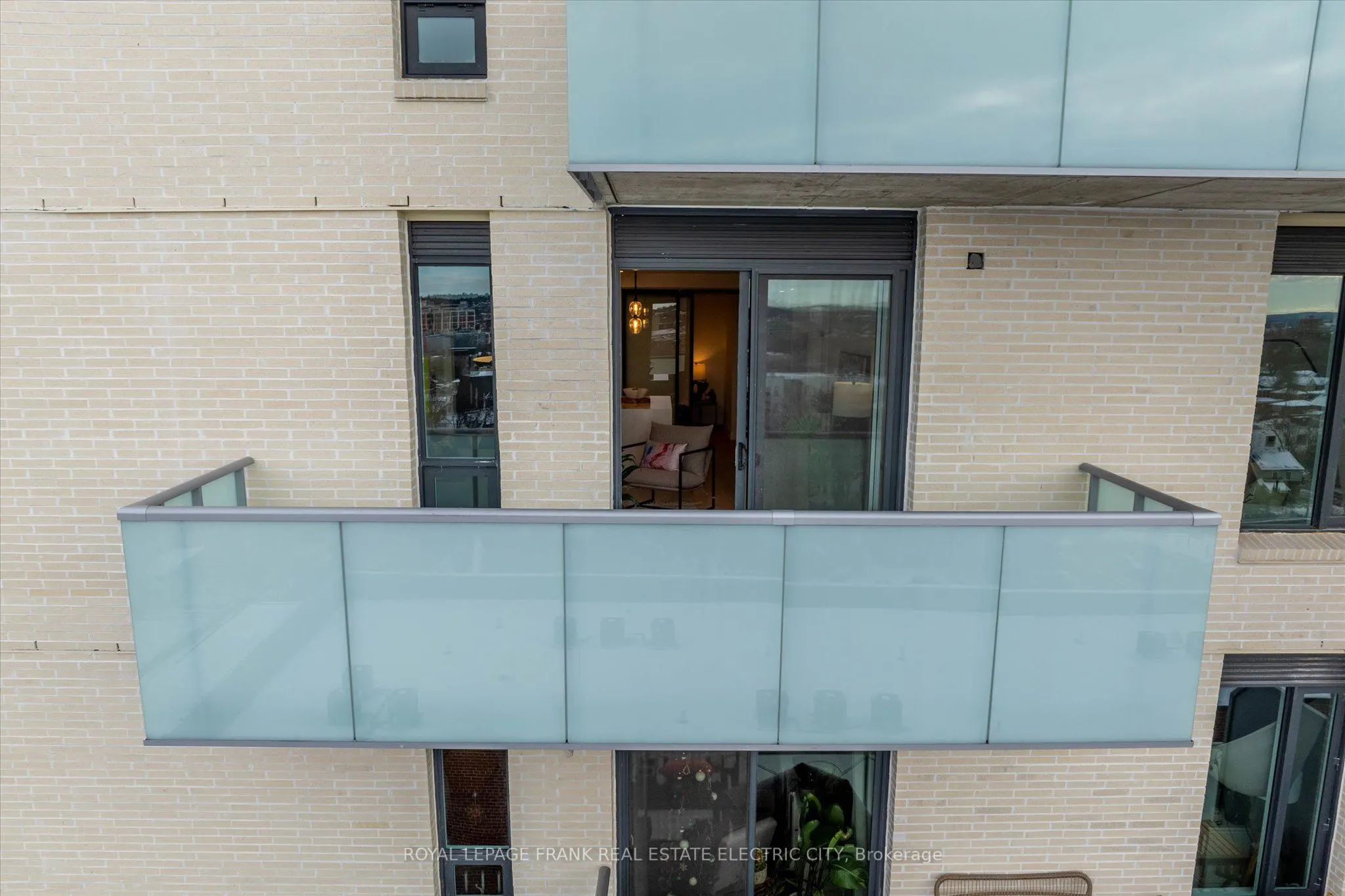 195 Hunter Street E, #502