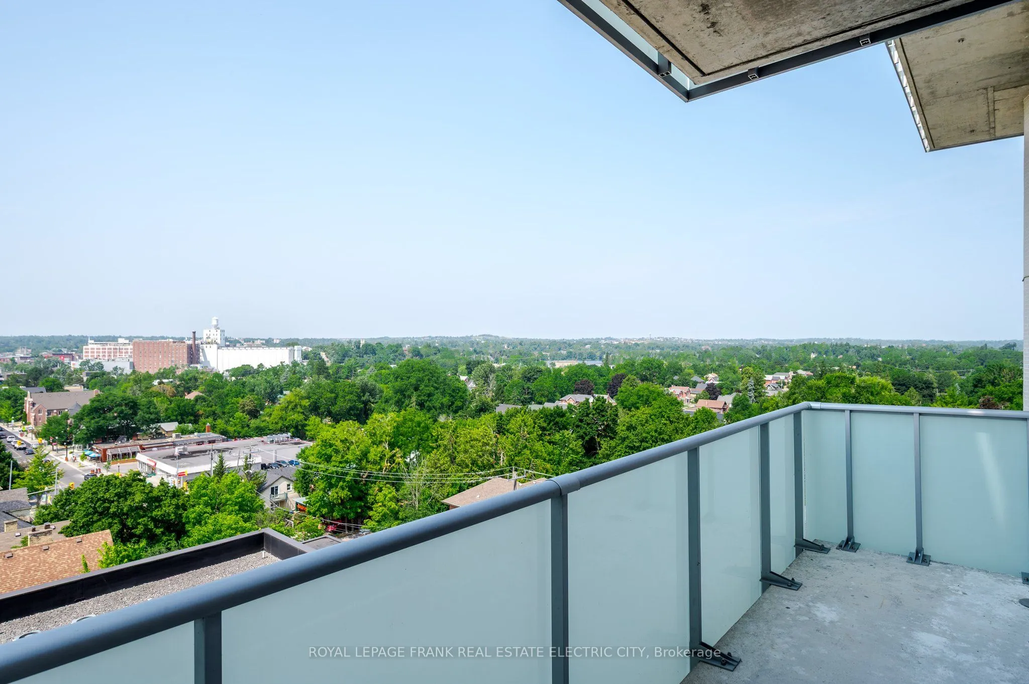 195 Hunter Street E, #502