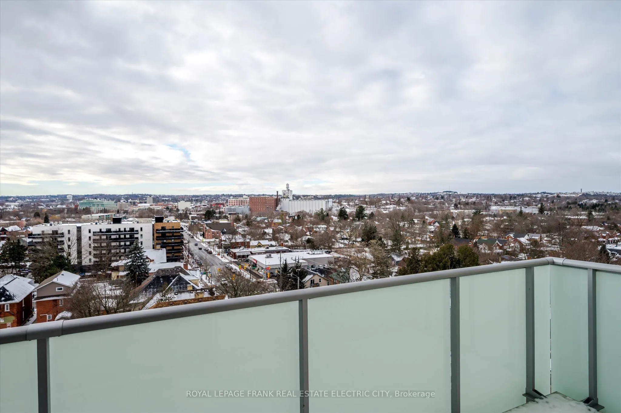 195 Hunter Street E, #502