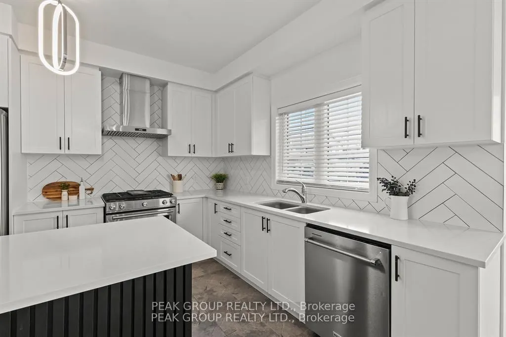 14 Venture Way