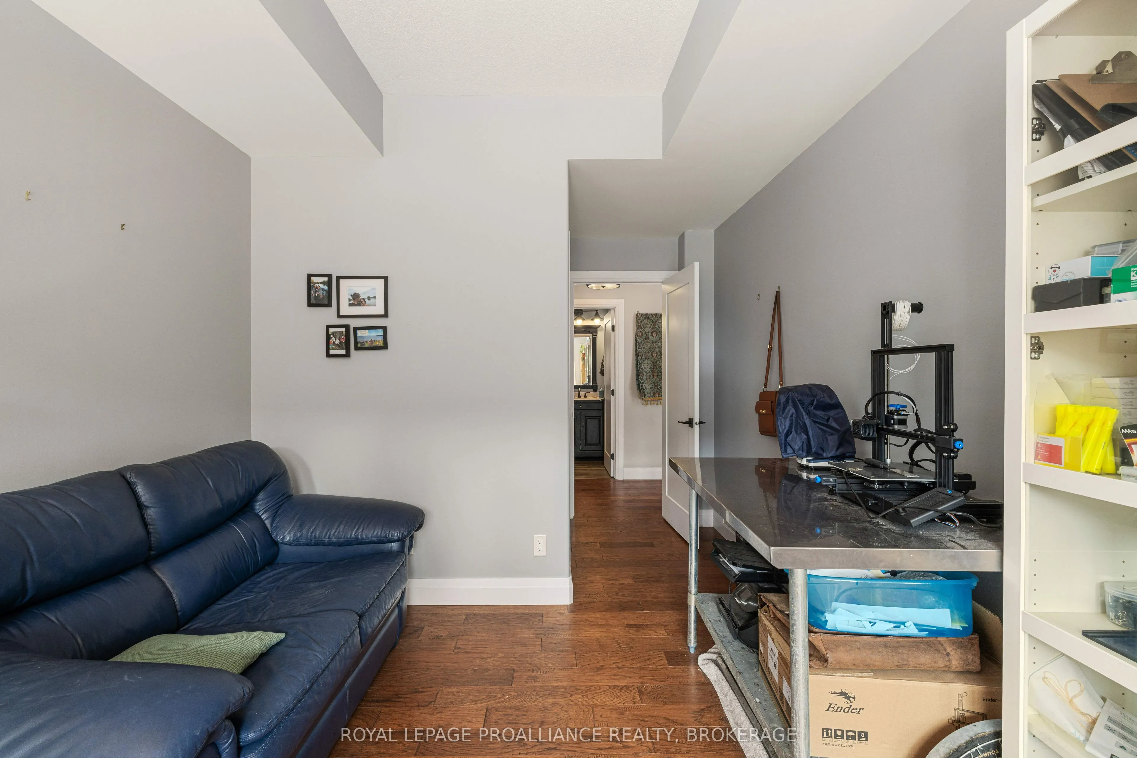 350 Wellington Street, #205